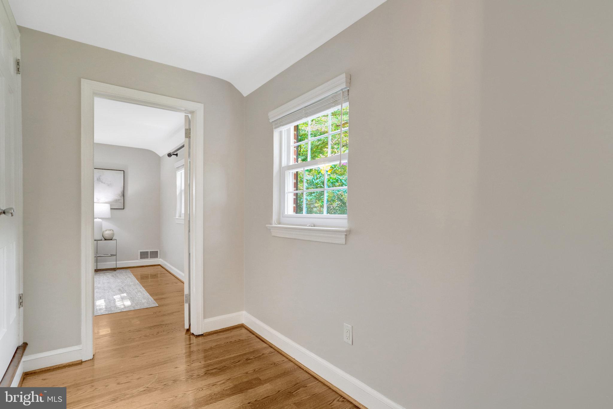 BEVERLY HILLS - Residential