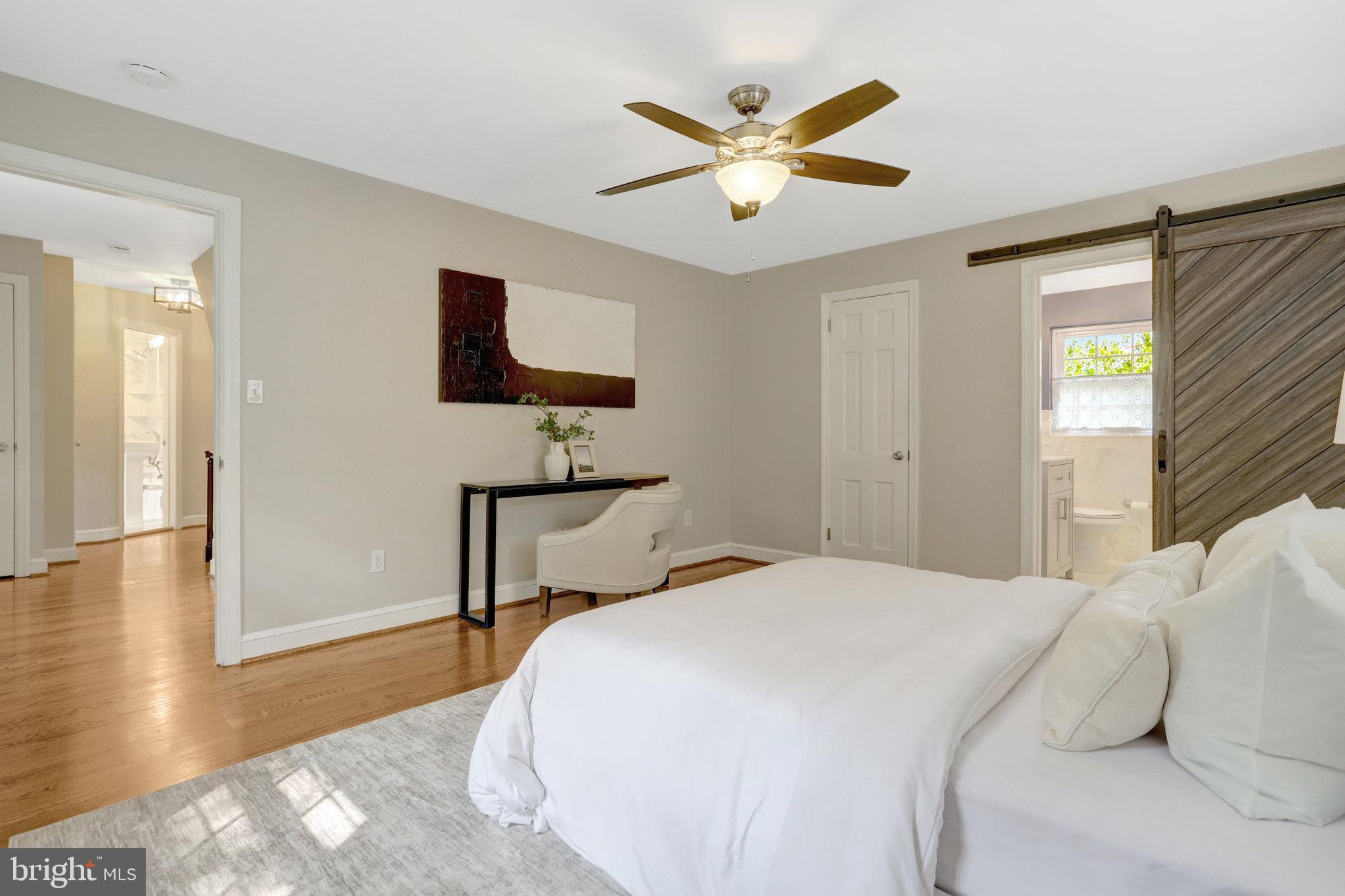 BEVERLY HILLS - Residential