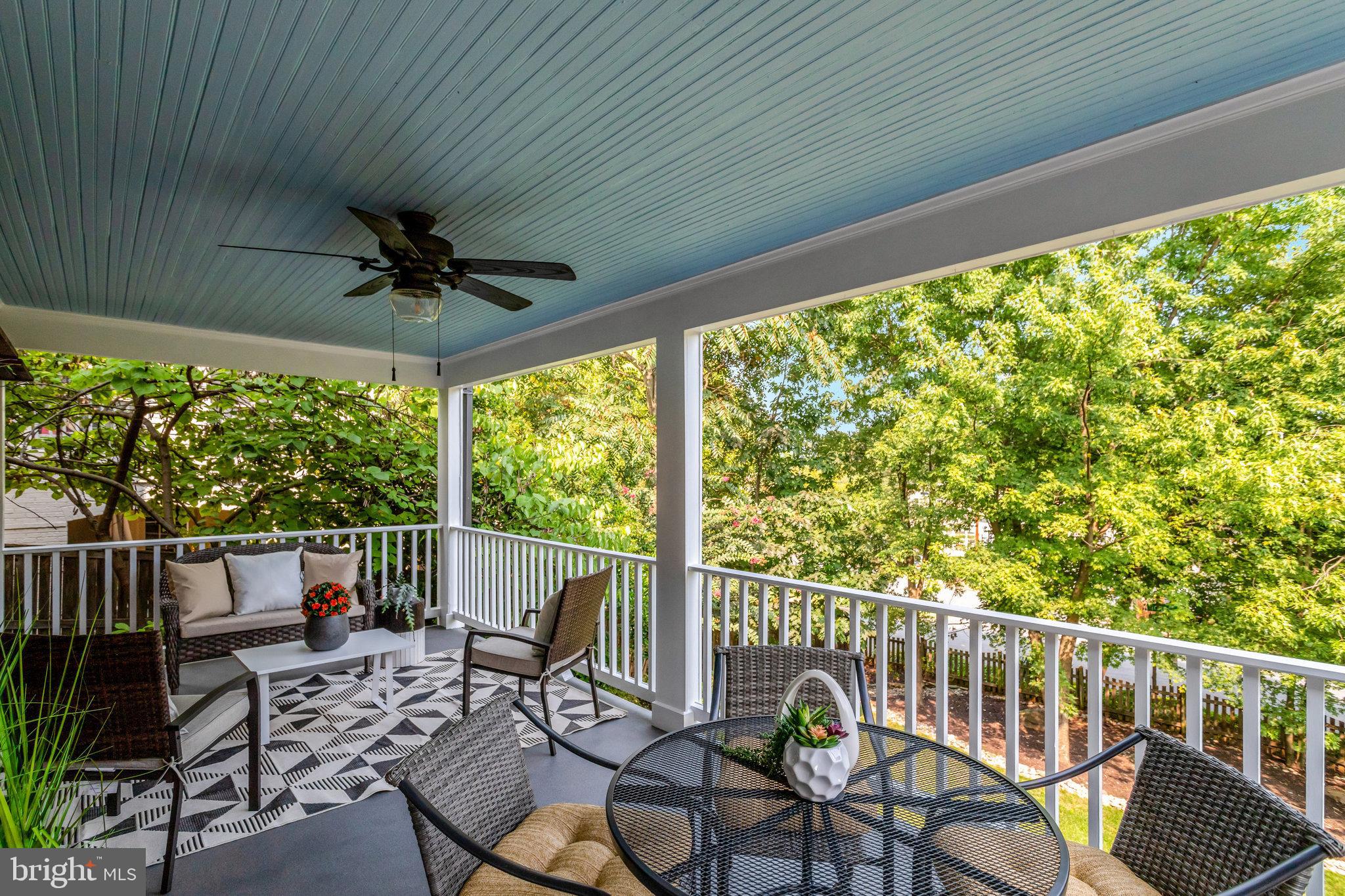 BEVERLY HILLS - Residential