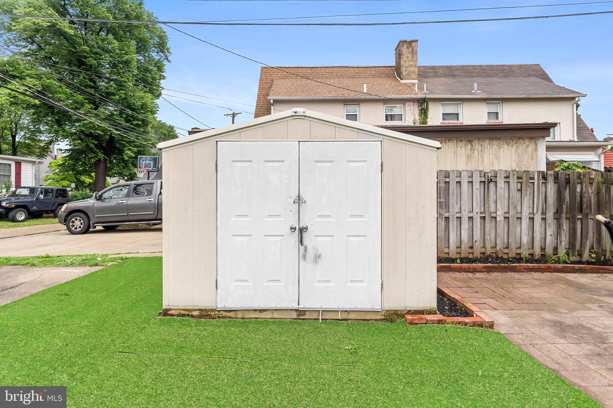 OLD DUNDALK - Residential