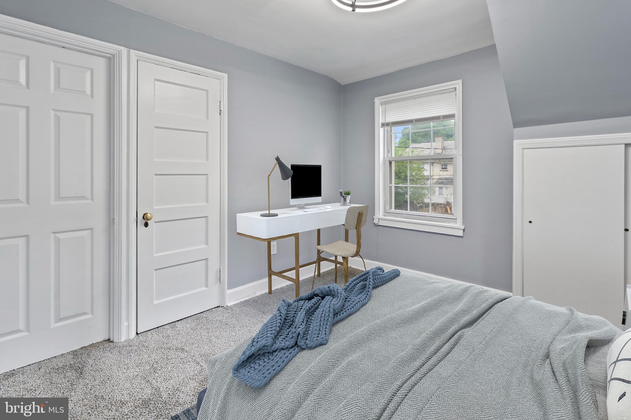 OLD DUNDALK - Residential