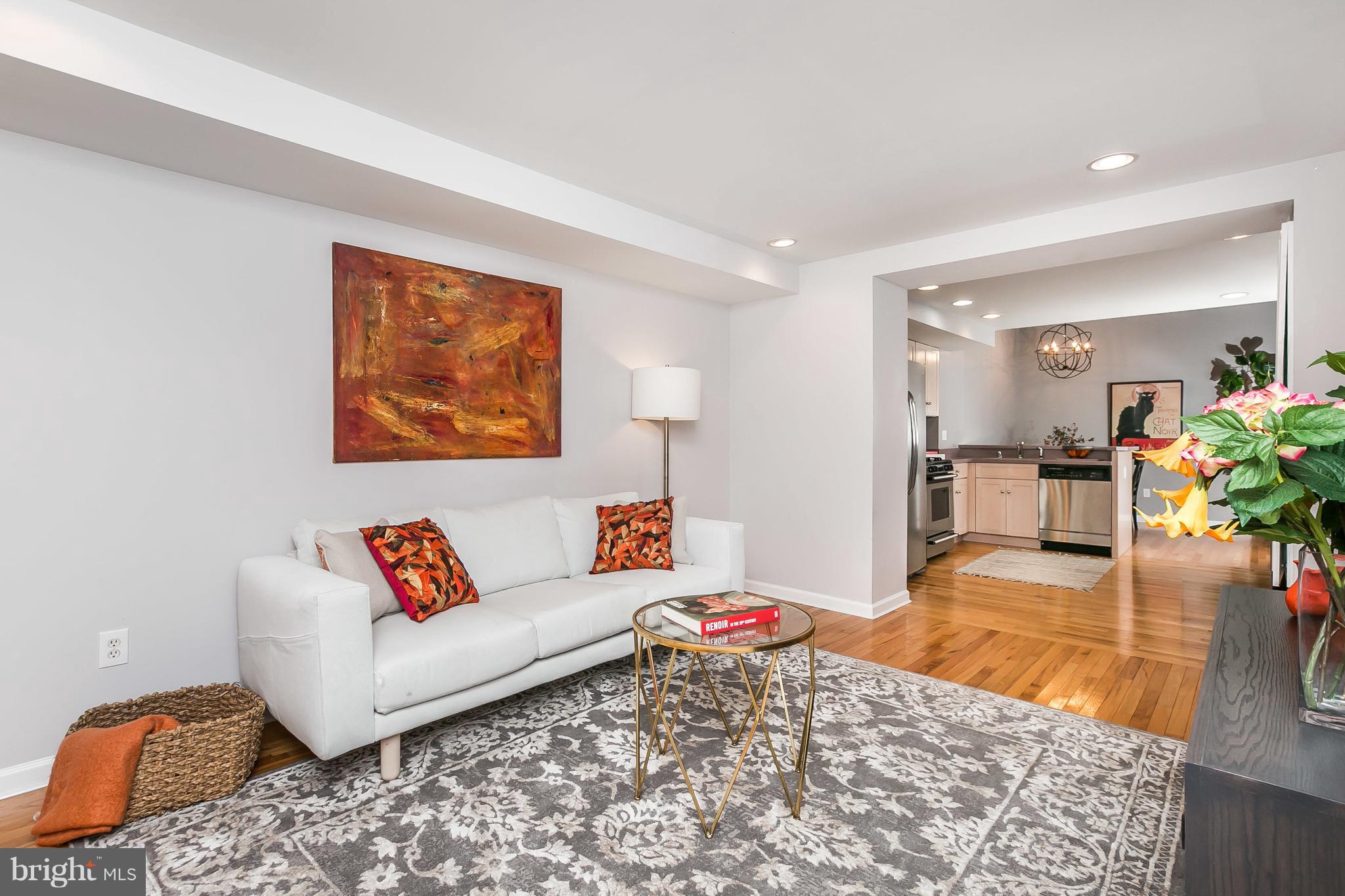 BUTCHER'S HILL - Residential