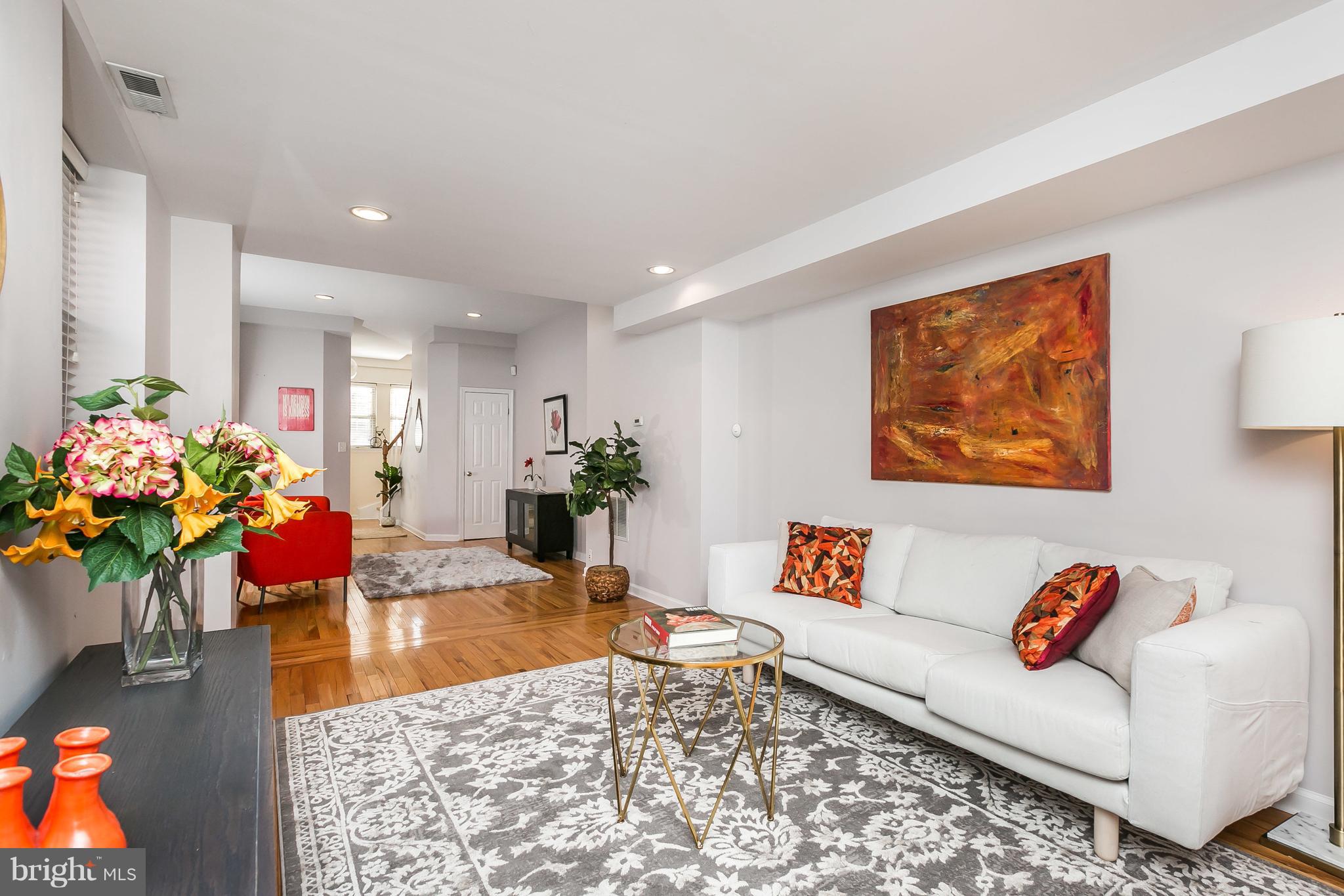 BUTCHER'S HILL - Residential