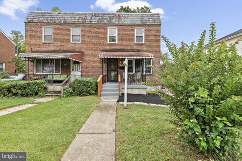 Townhouse For Sale - 3805 N Rogers Avenue<br/> Baltimore City County, BALTIMORE, MD 21207