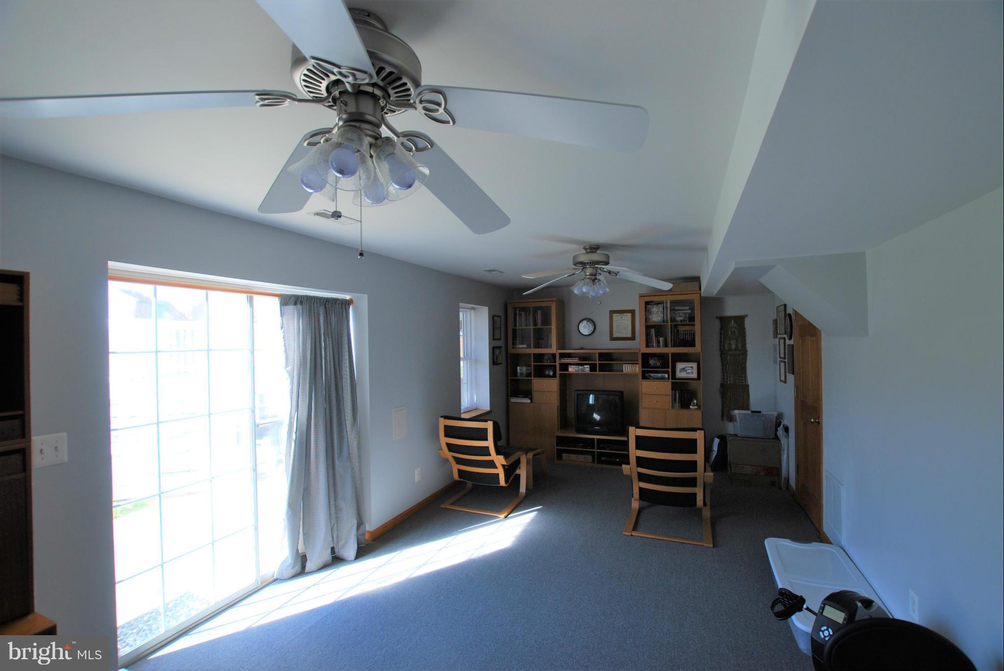 SMOKETREE - Residential