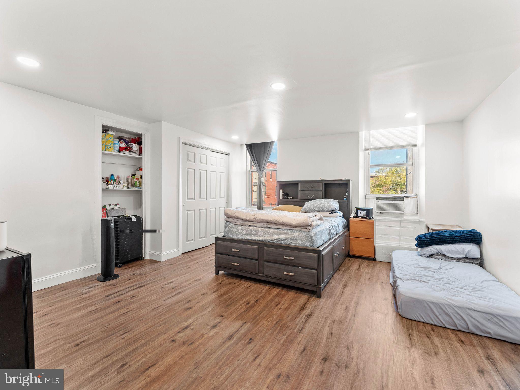 PHILADELPHIA (NORTH) - Residential Income