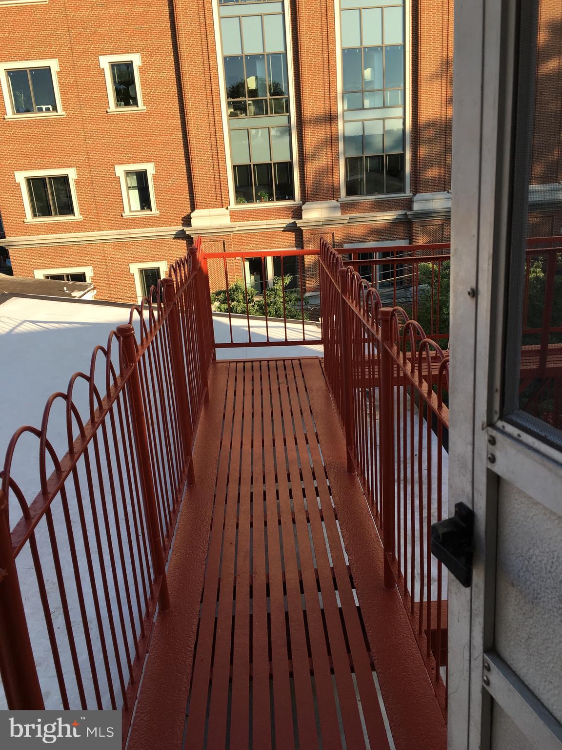 206 W GAY STREET 3