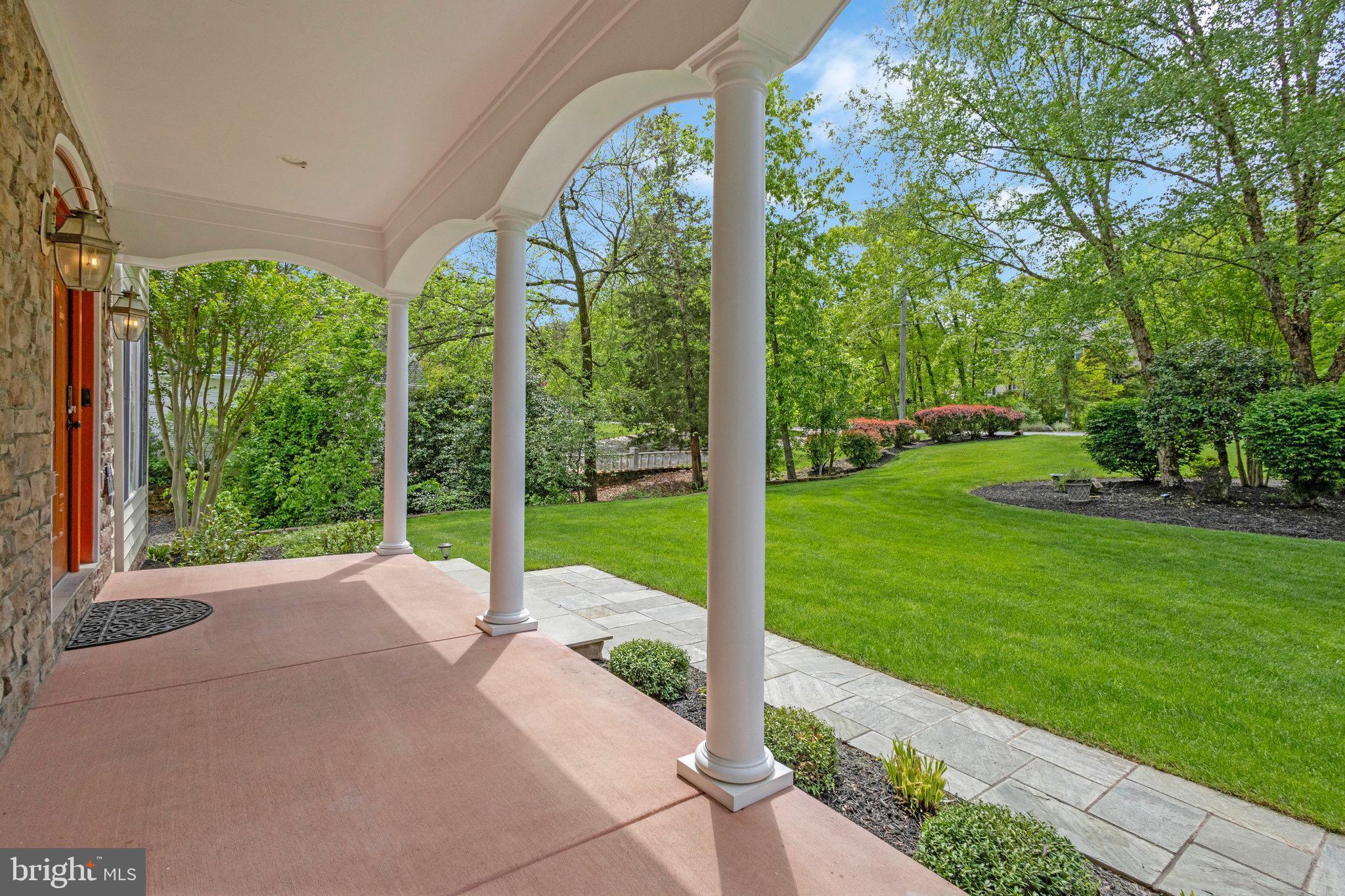 19834 SMITH CIRCLE