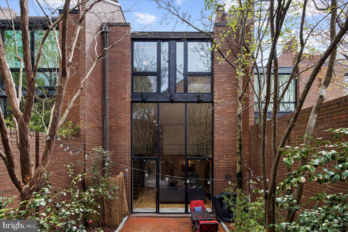 BOLTON HILL HISTORIC DISTRICT - Residential