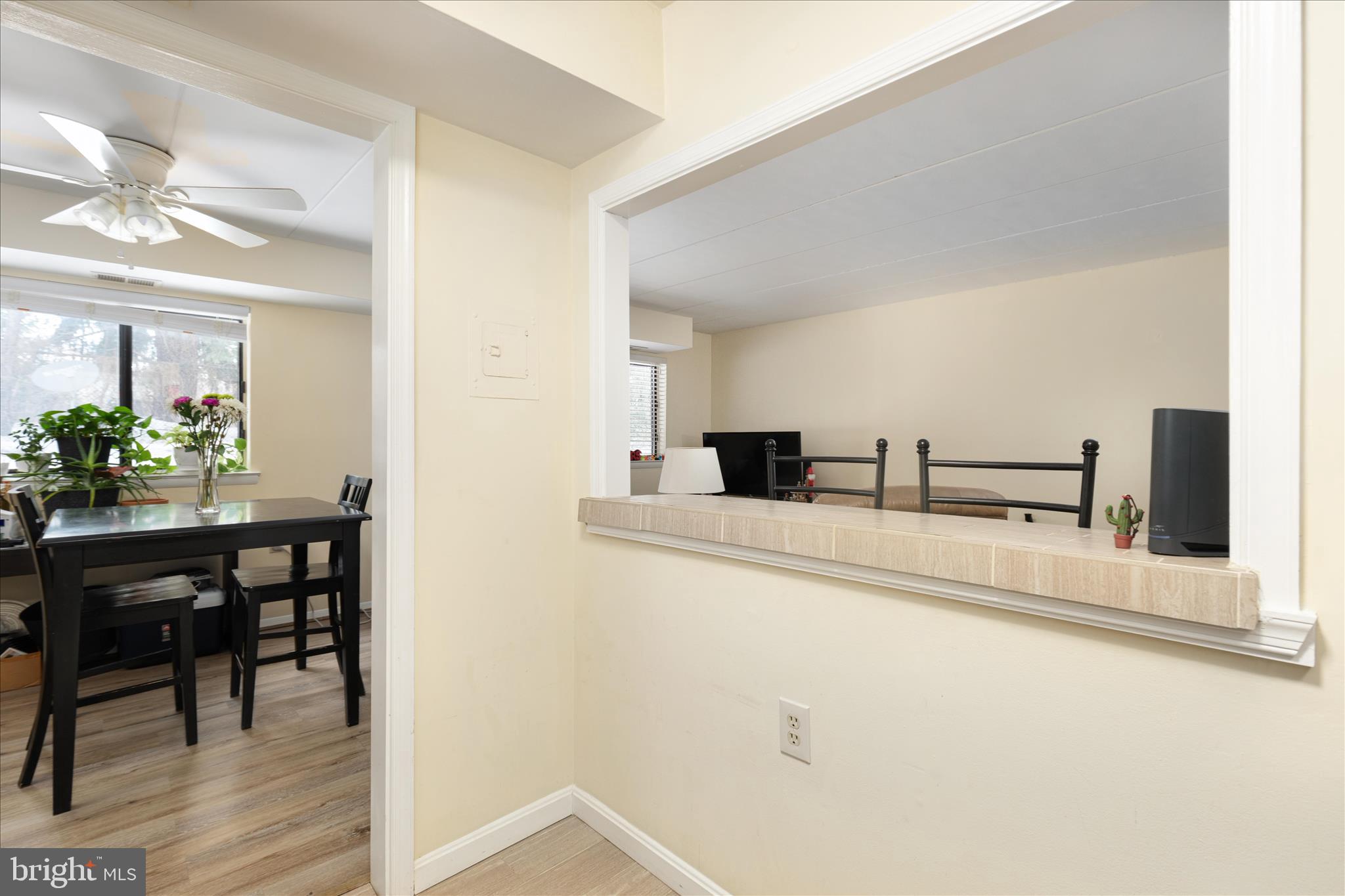 COUNTRY CLUB GREEN - Residential