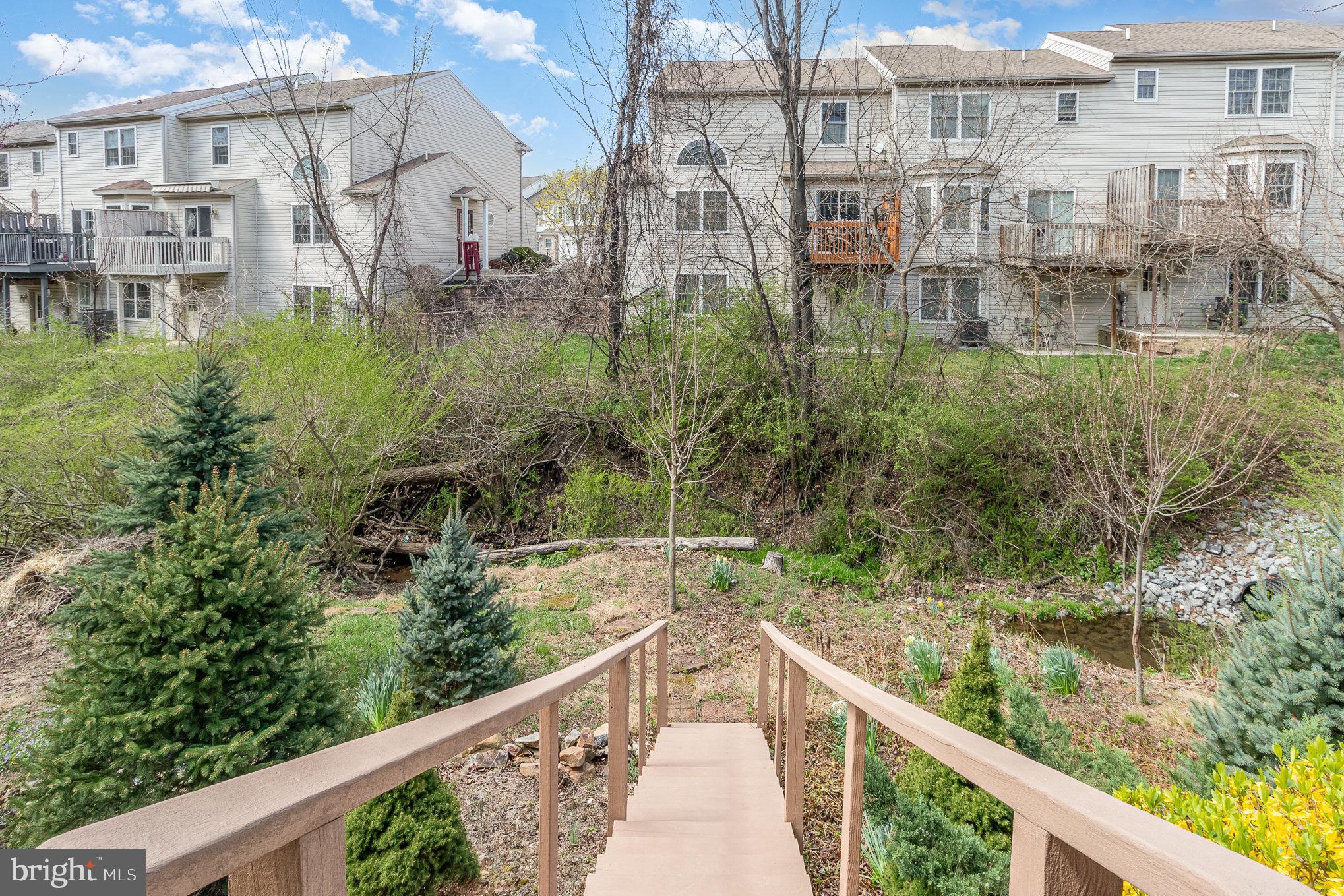 NORTHWOODS CROSSING - Residential