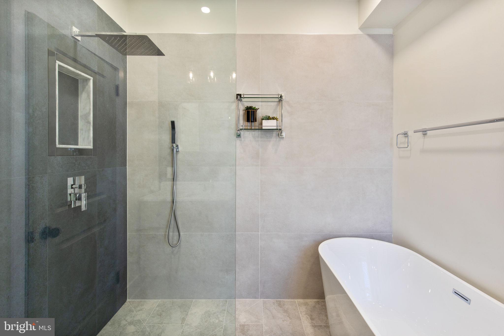 POINT BREEZE - Residential