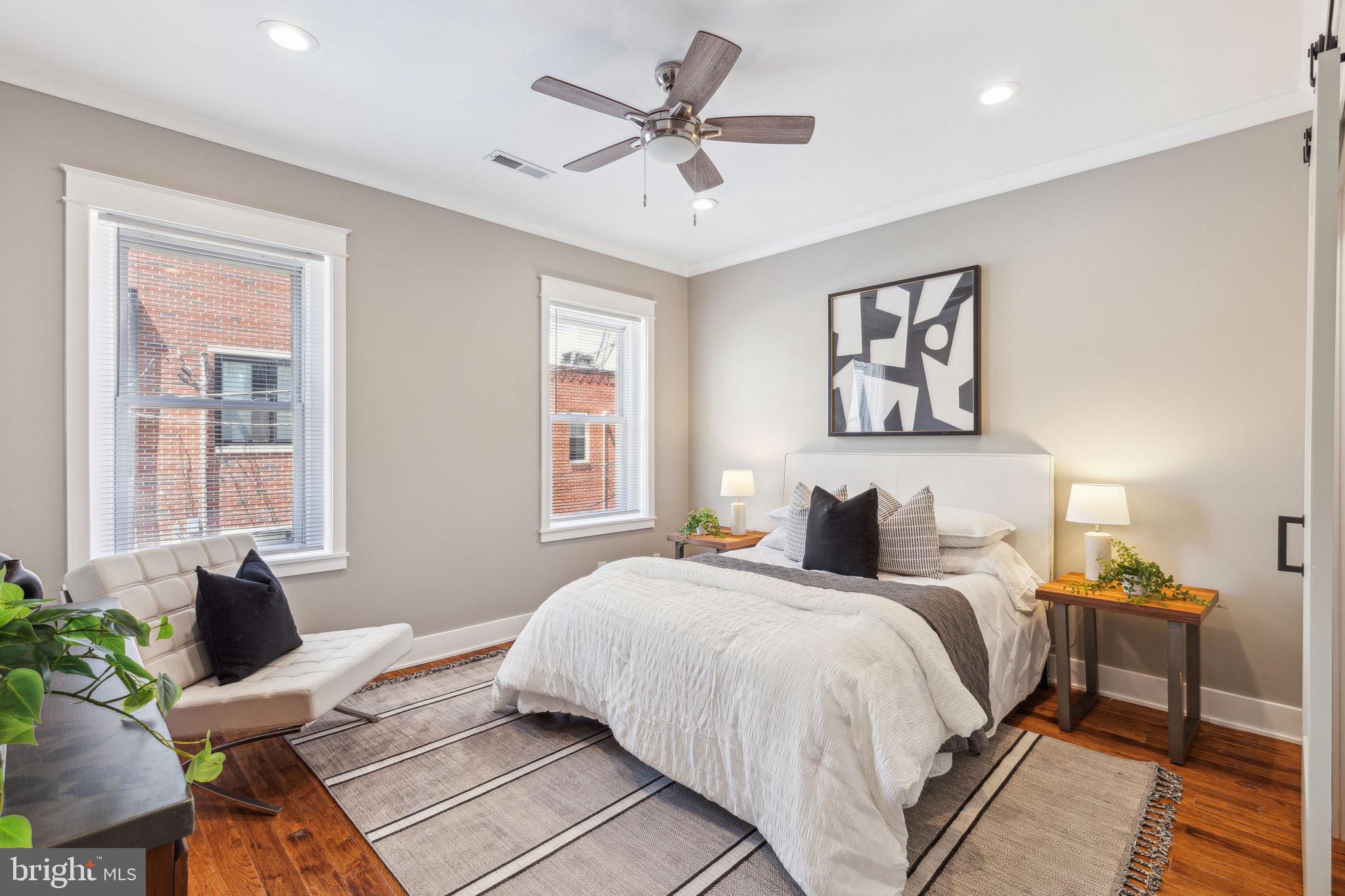 POINT BREEZE - Residential