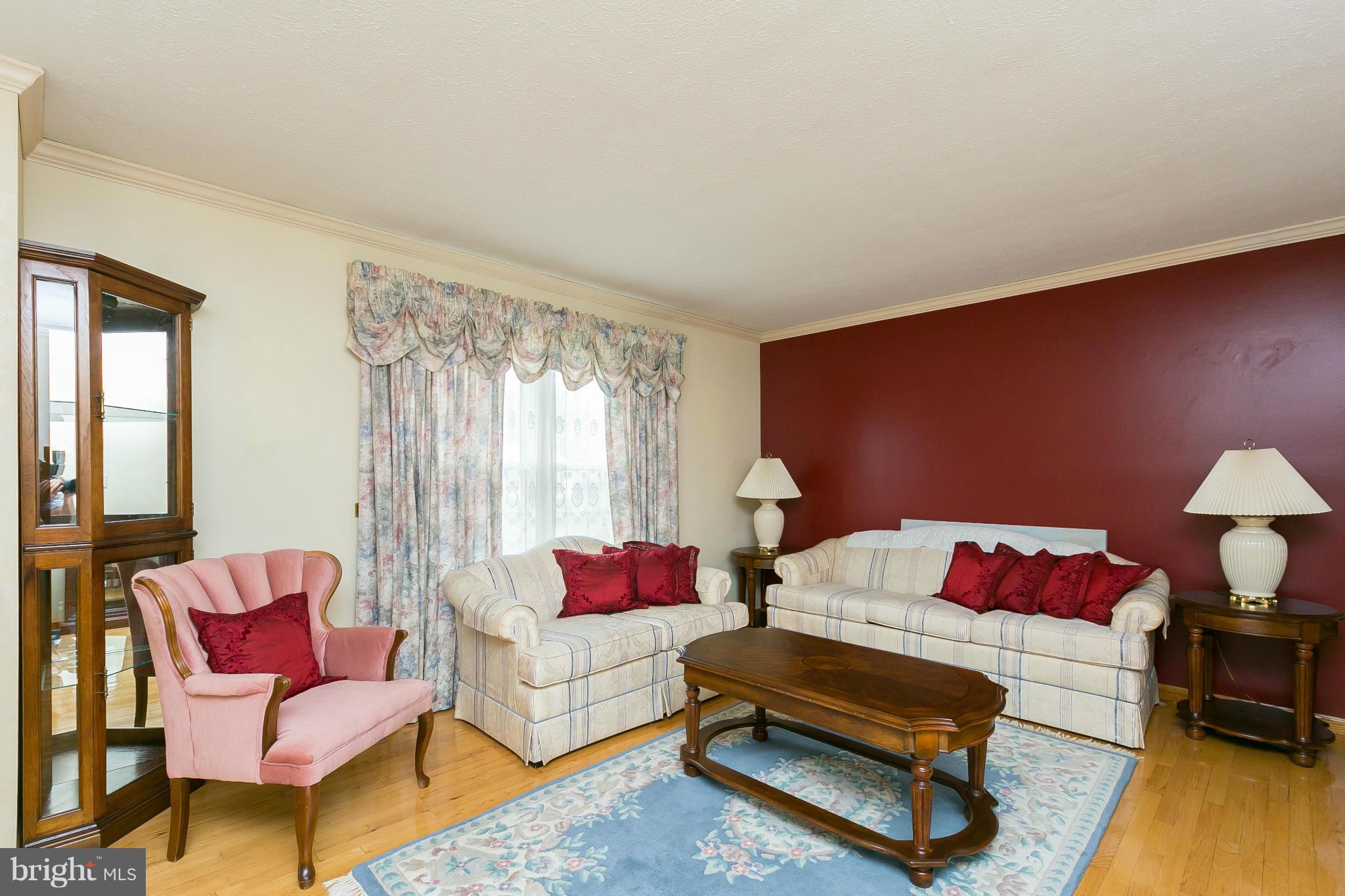 OAKHURST - Residential