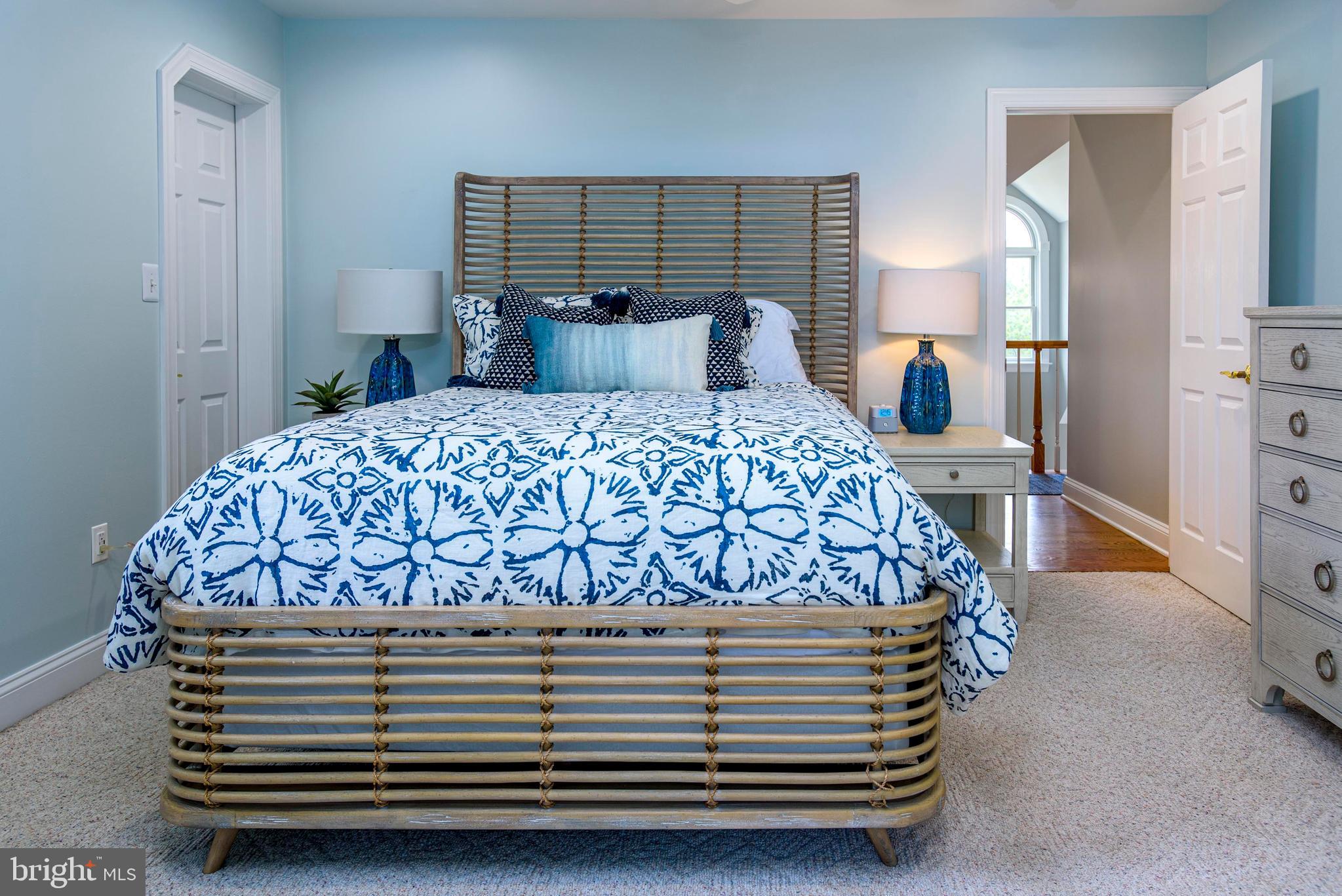 CAMBRIDGE - Residential