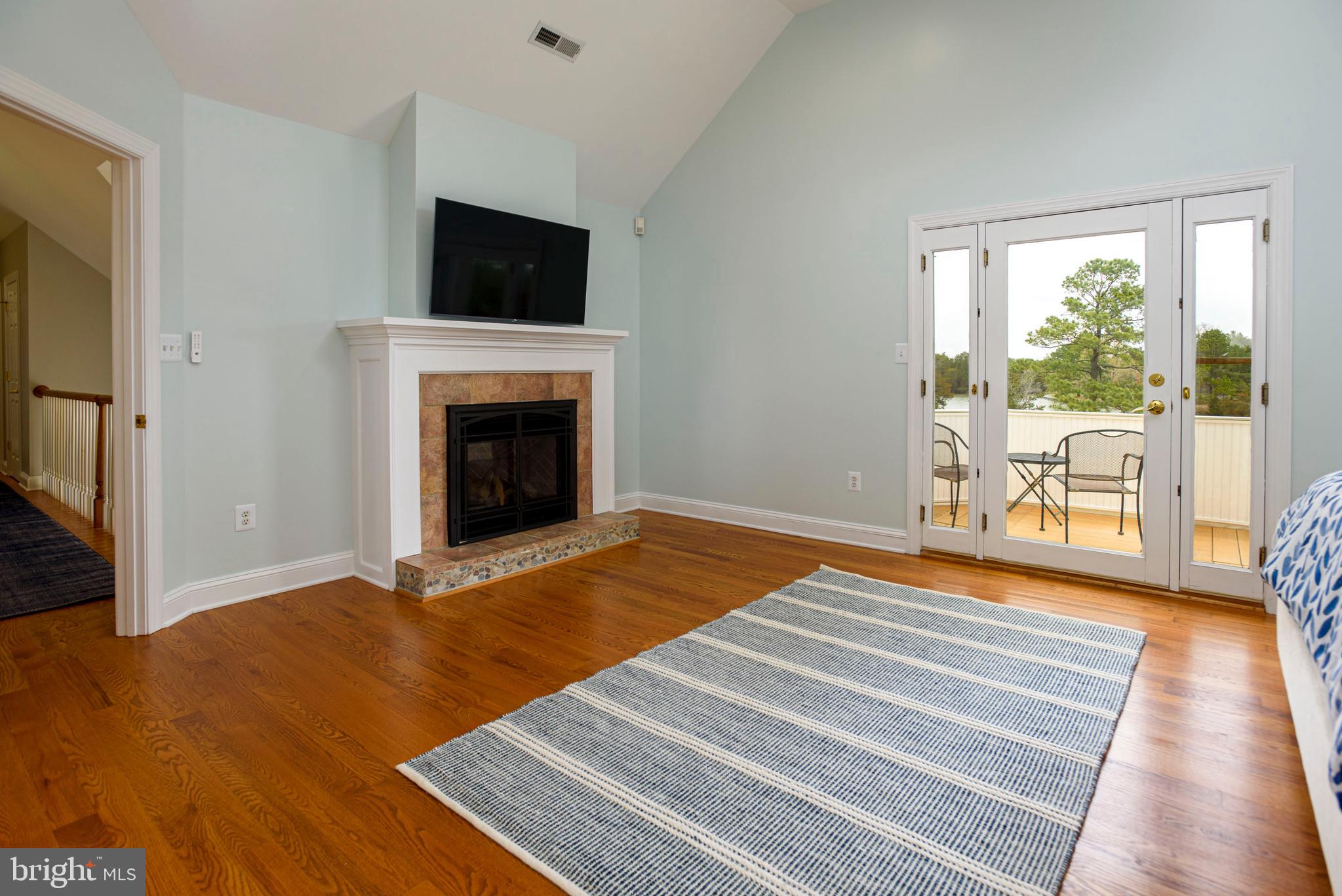 CAMBRIDGE - Residential