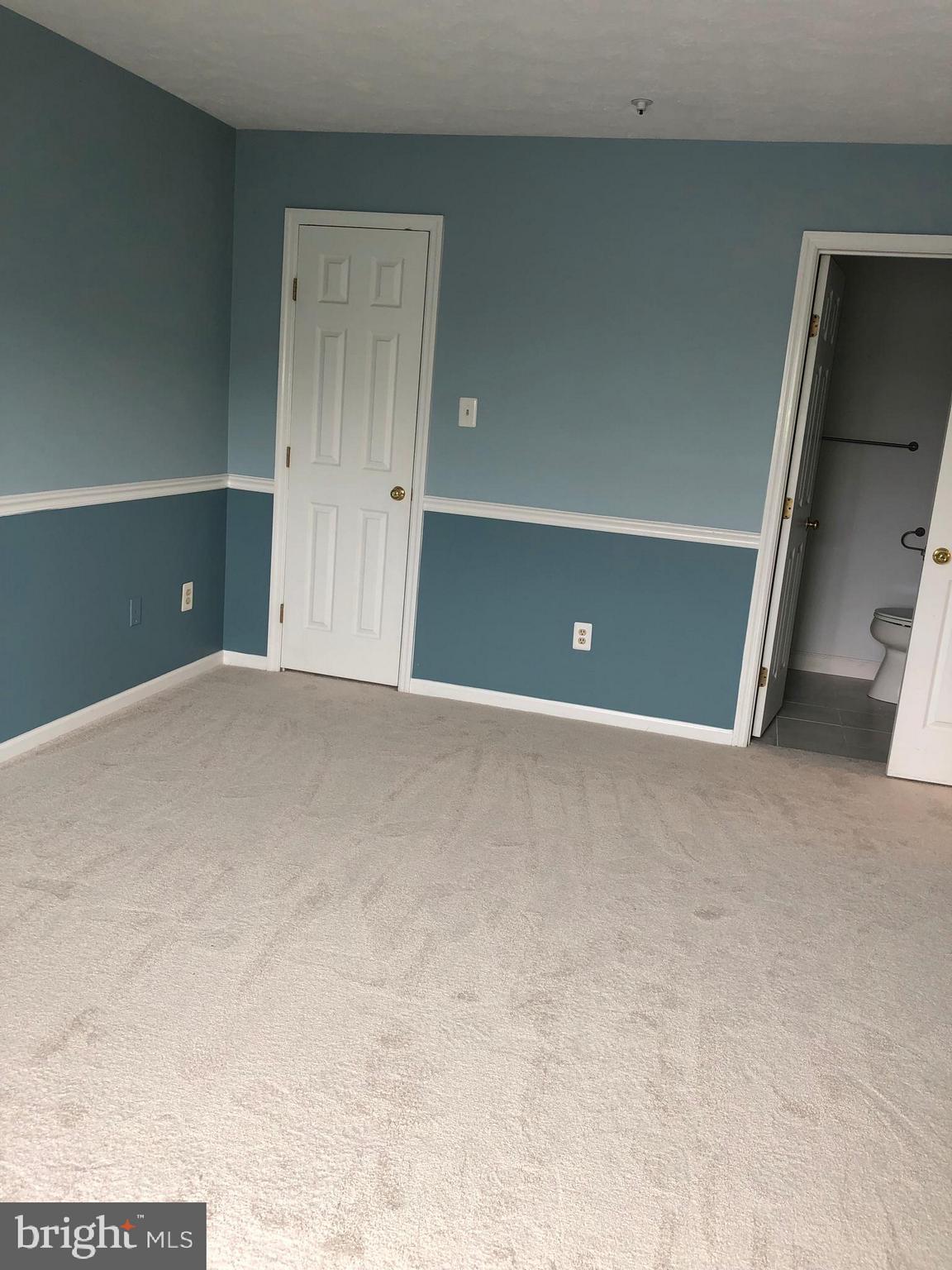 DEEP CREEK COMMONS - Residential