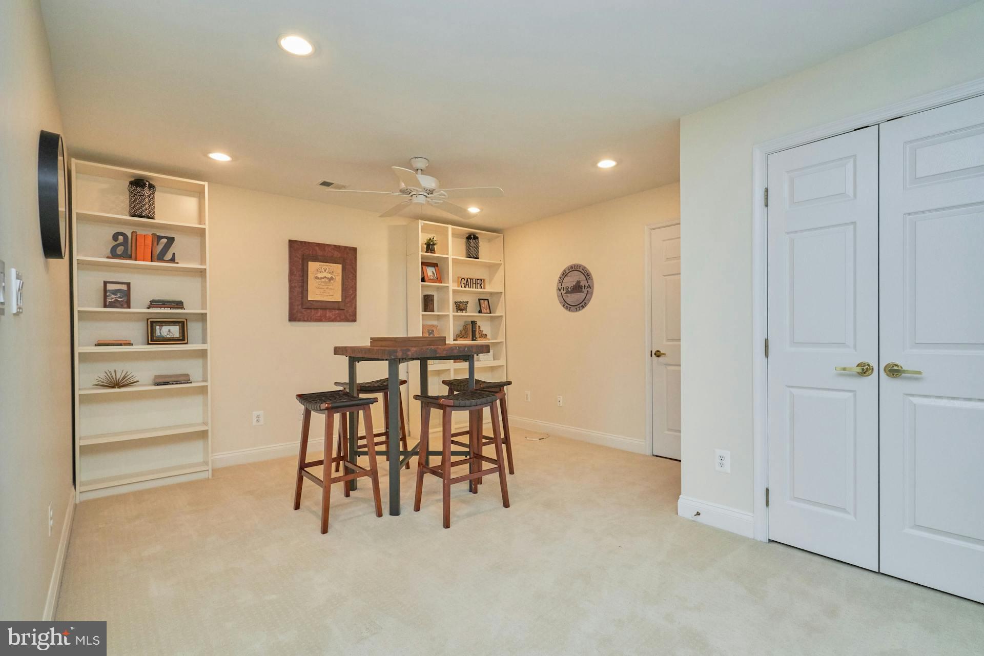 HERITAGE HUNT - Residential