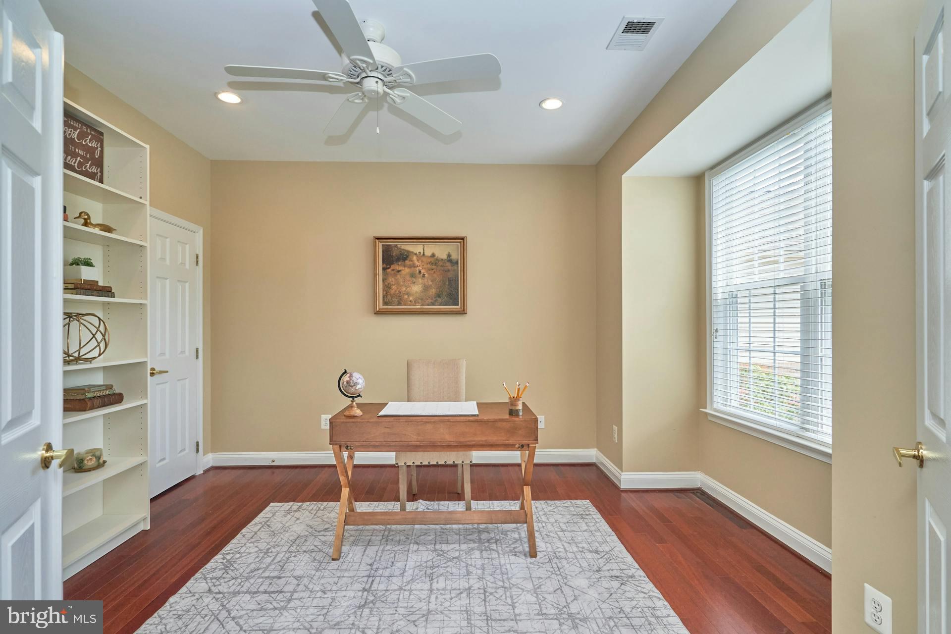 HERITAGE HUNT - Residential