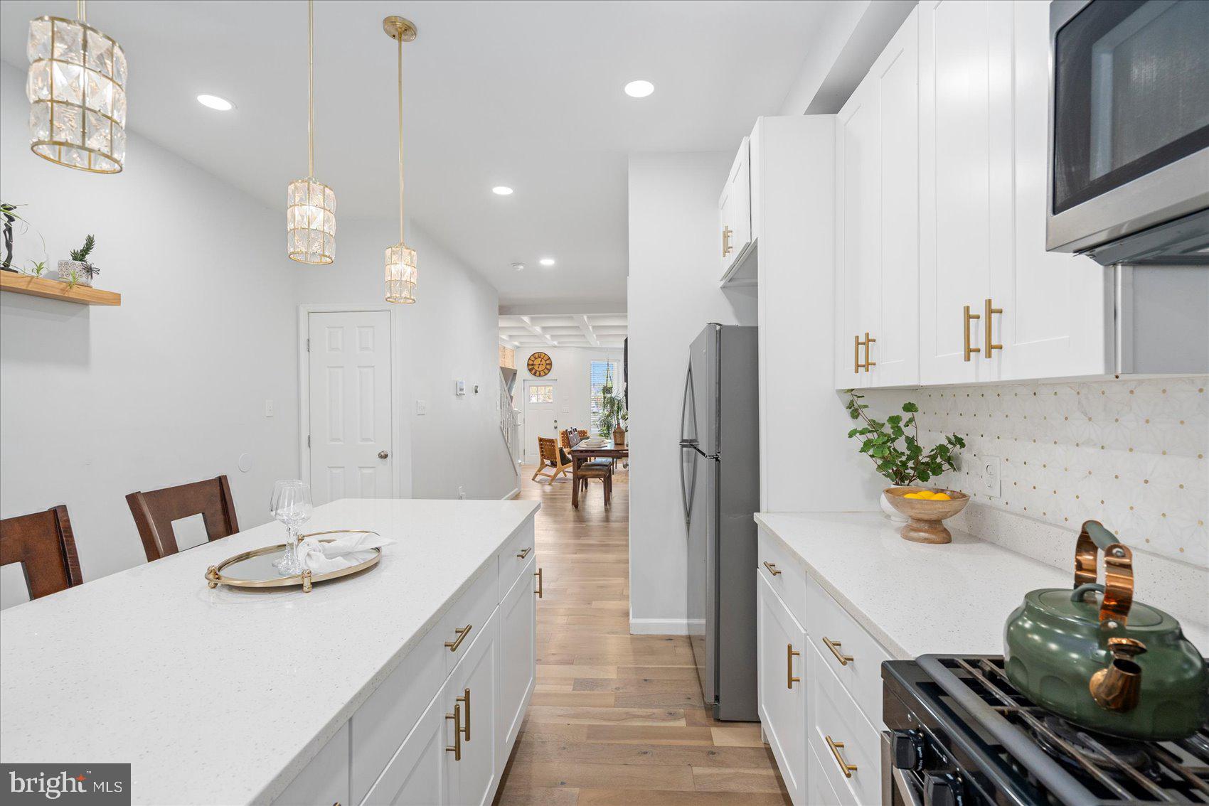 HIGHLANDTOWN - Residential