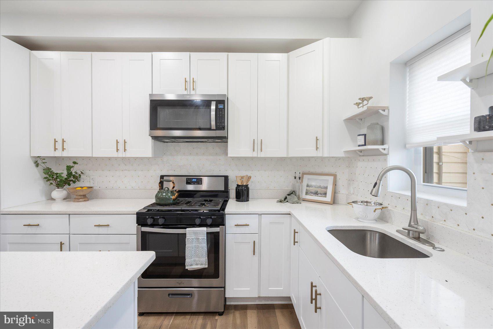 HIGHLANDTOWN - Residential