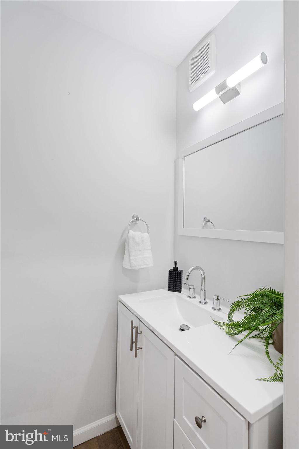 HIGHLANDTOWN - Residential