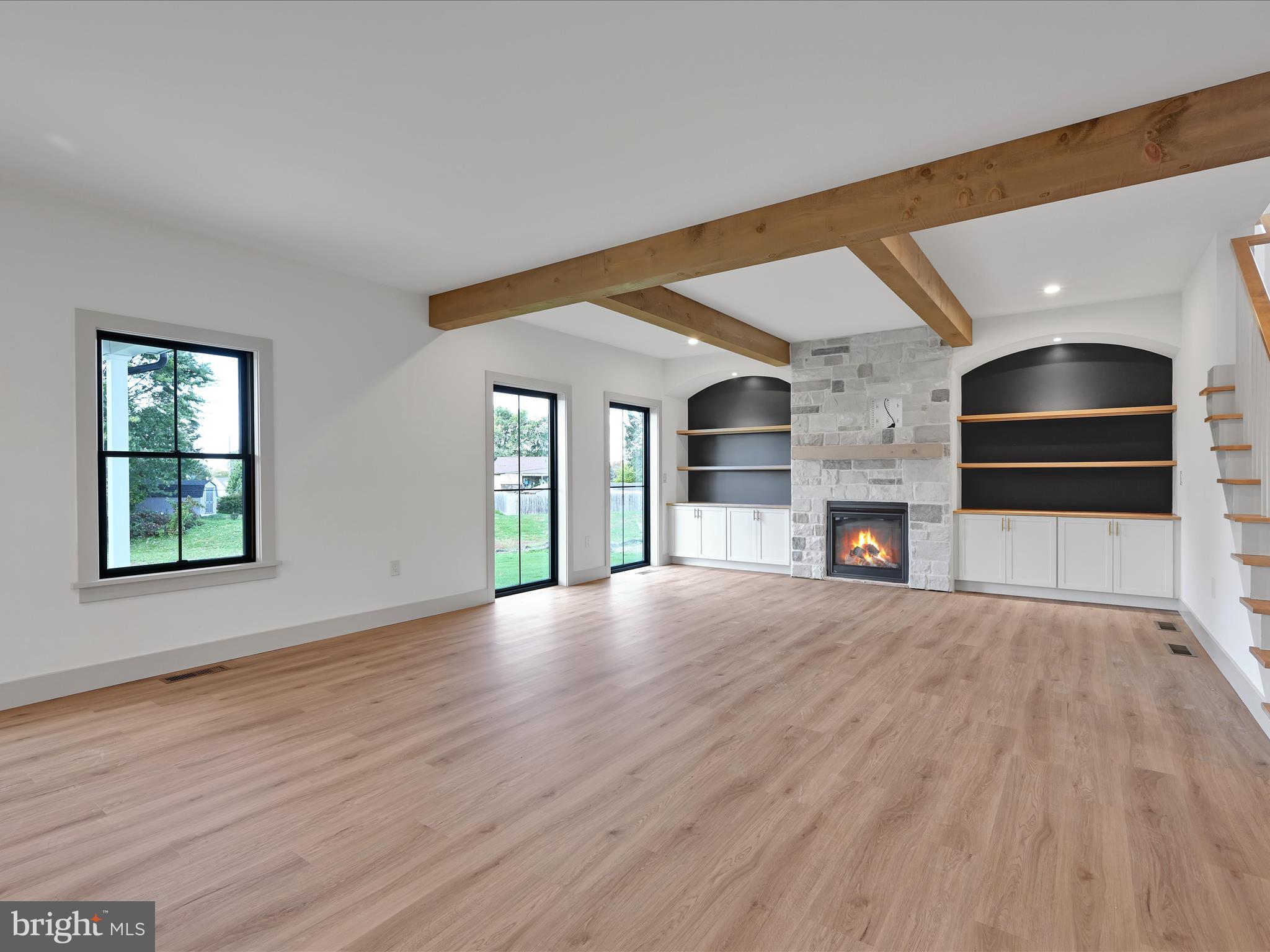 HAYDN MANOR - Residential