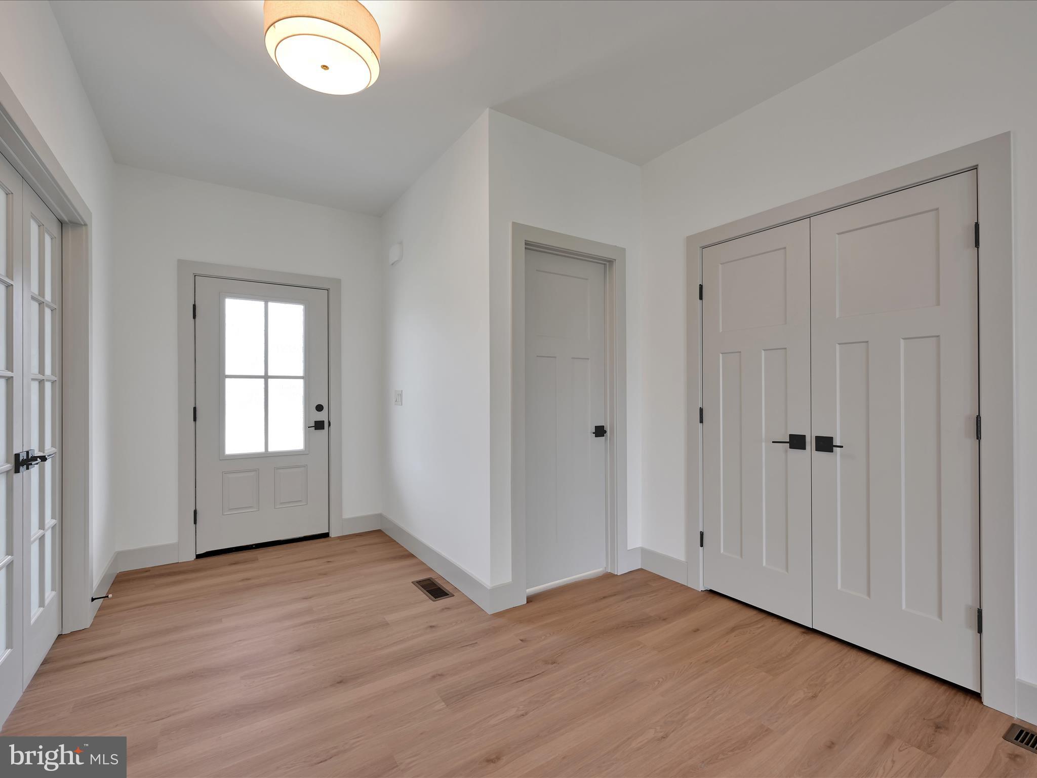 HAYDN MANOR - Residential