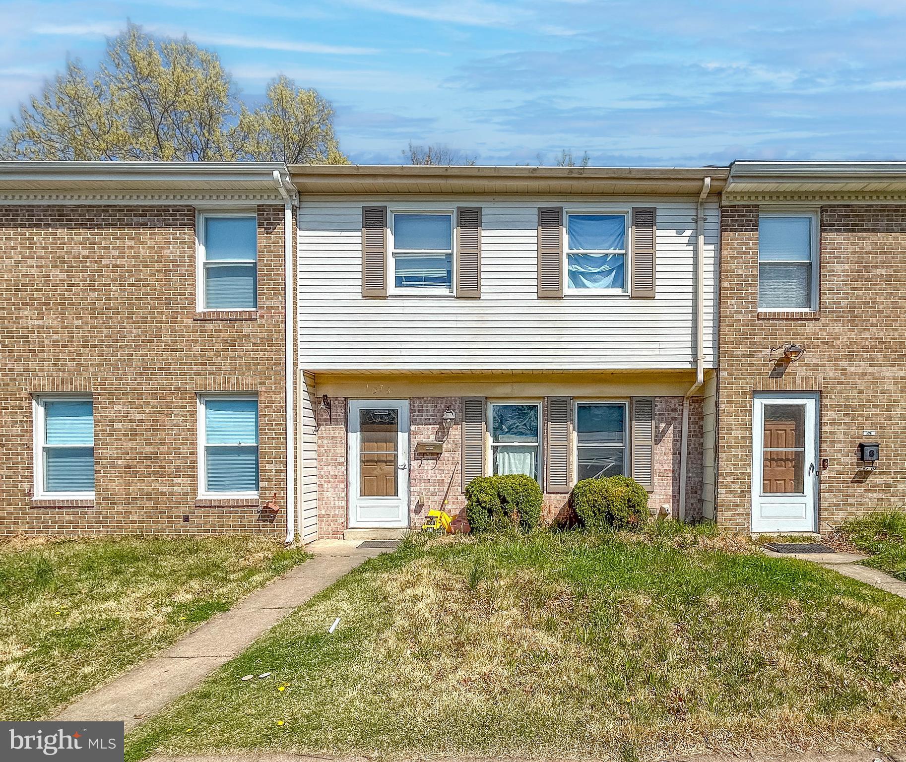 HARFORD SQUARE - Residential