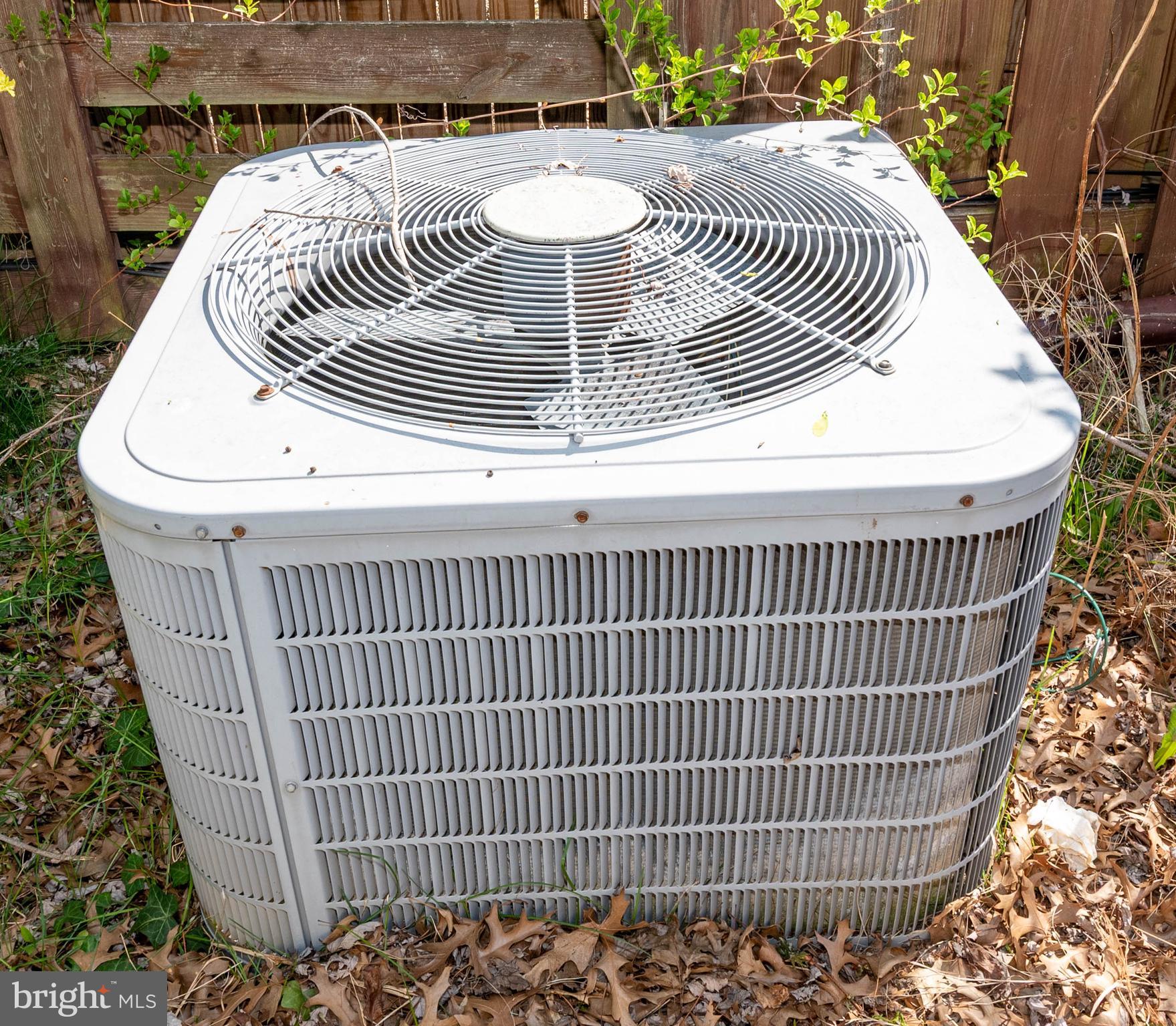 HARFORD SQUARE - Residential