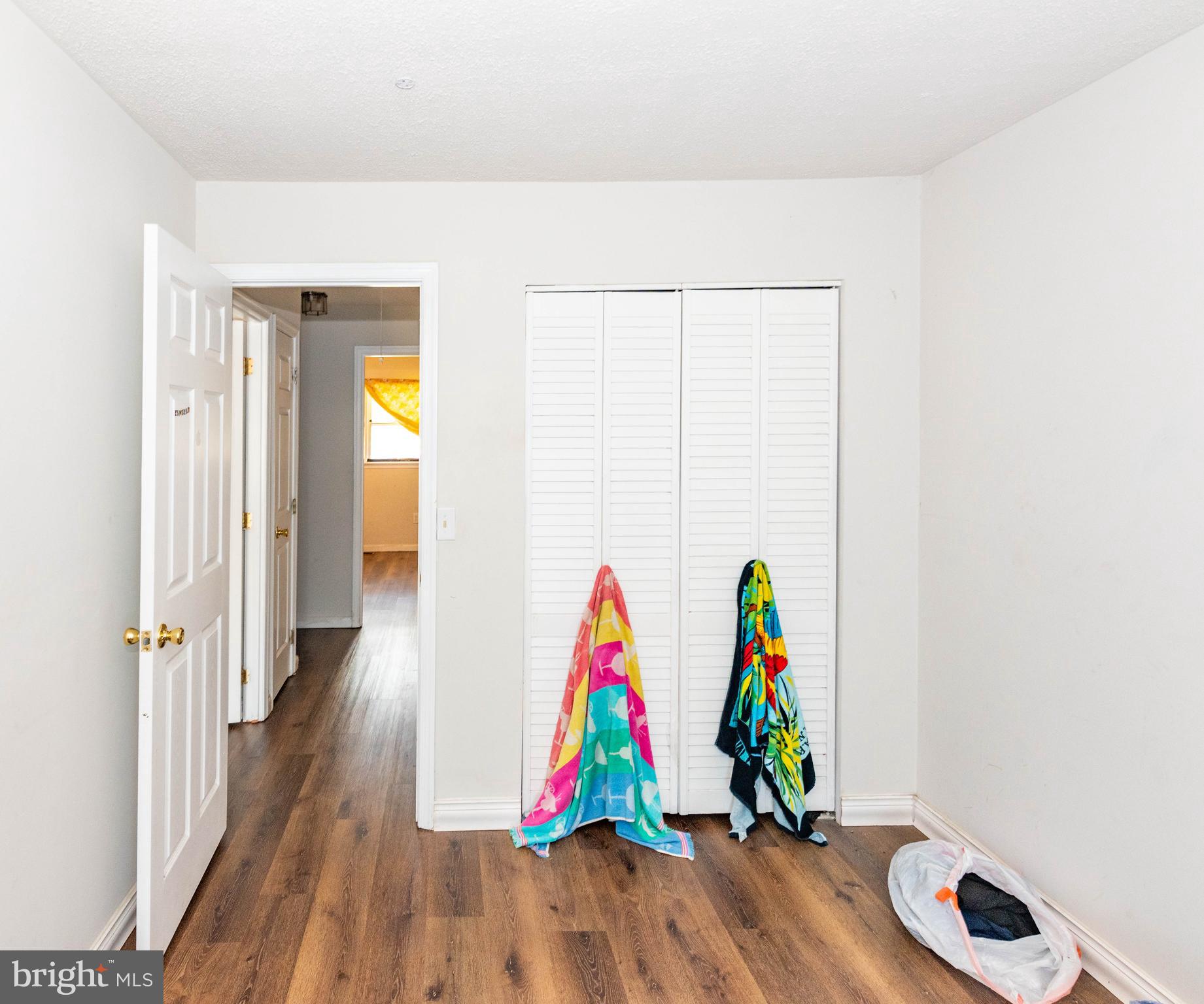 HARFORD SQUARE - Residential