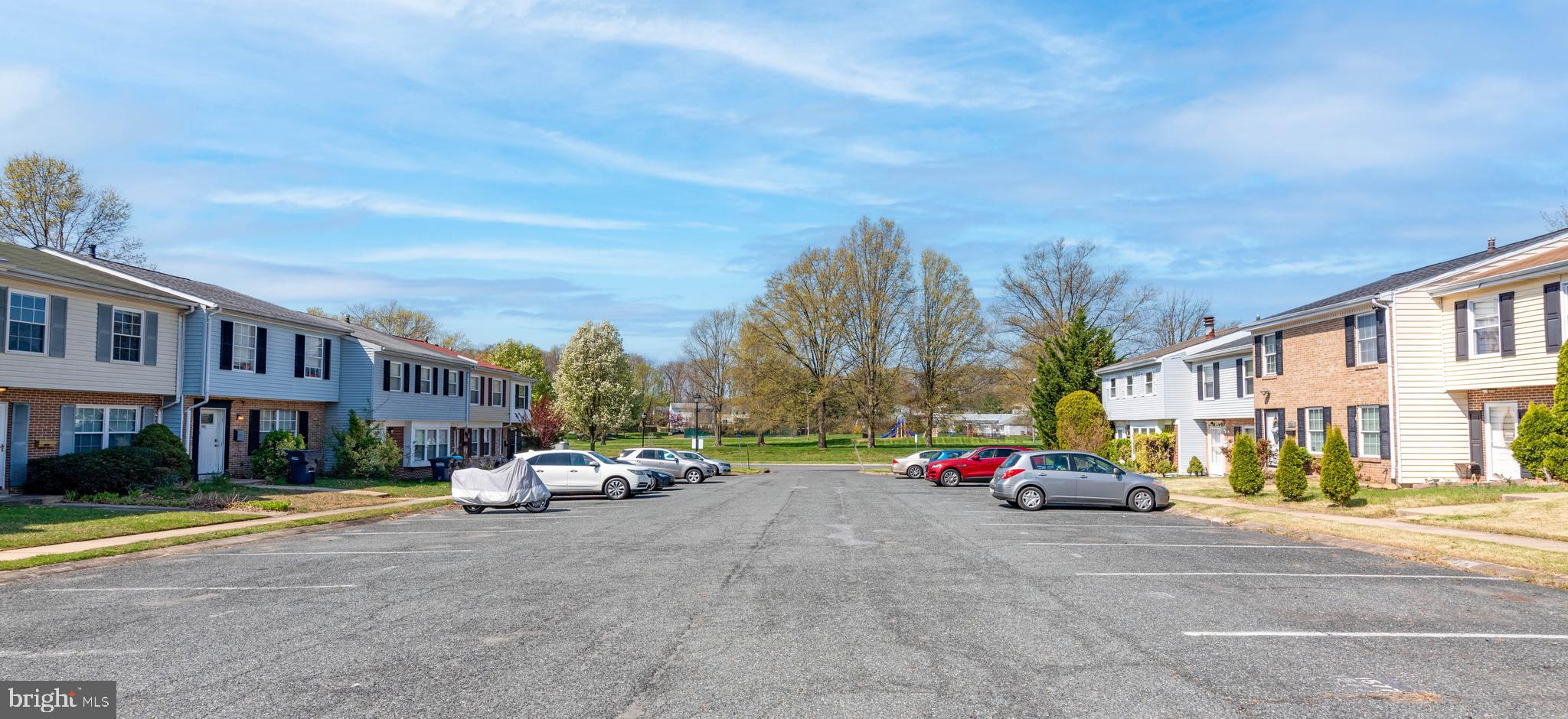 HARFORD SQUARE - Residential