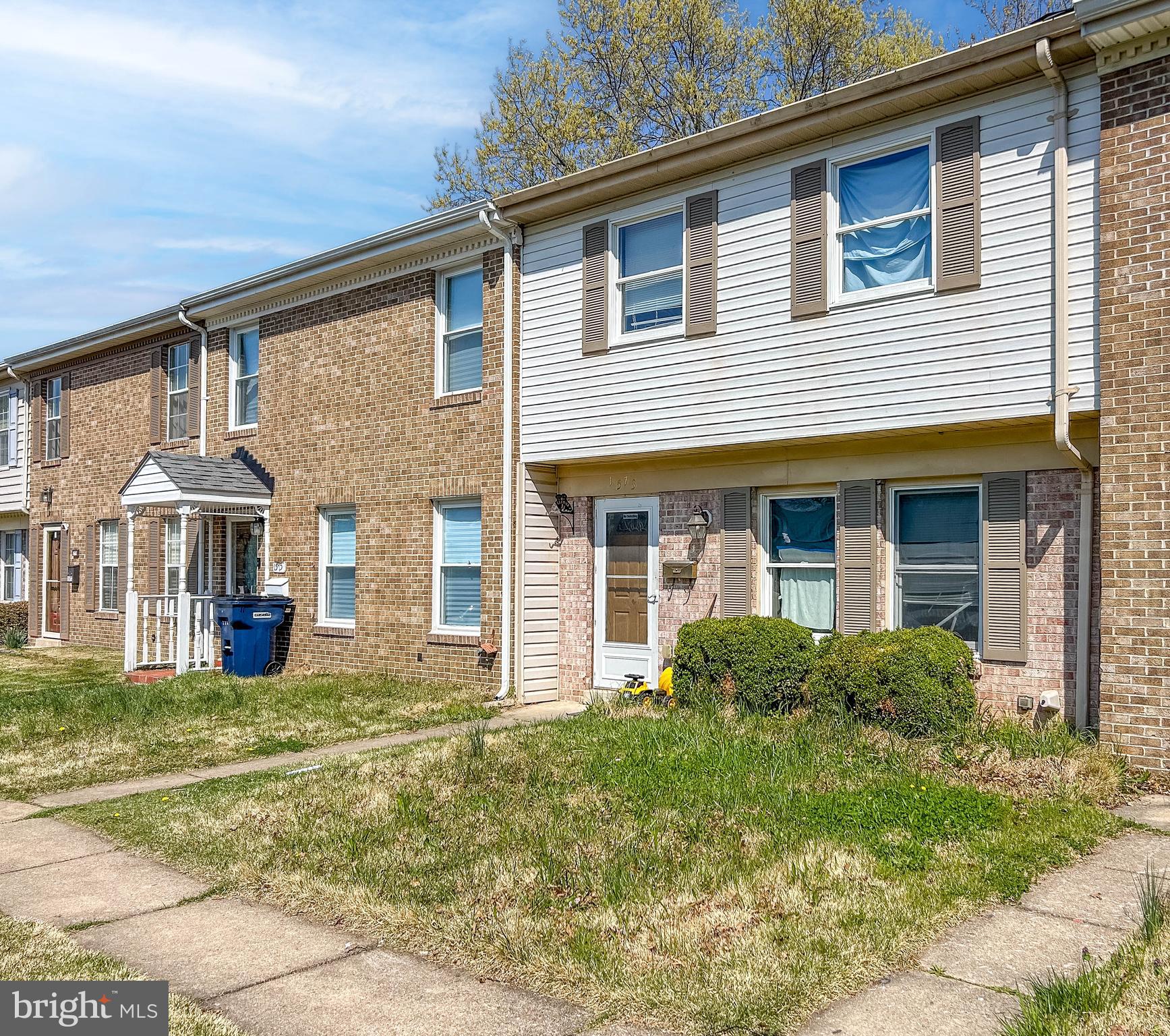 HARFORD SQUARE - Residential