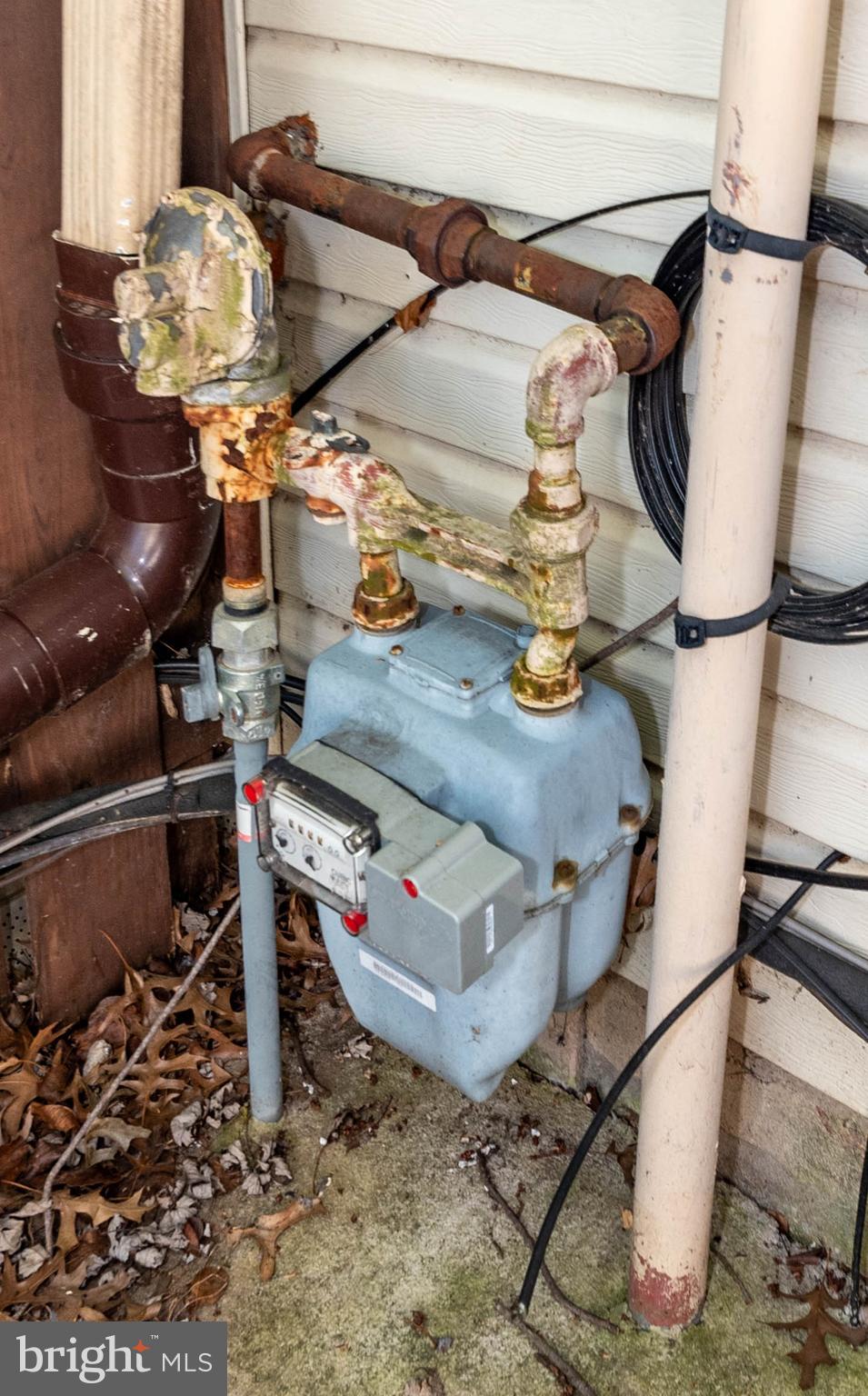 HARFORD SQUARE - Residential