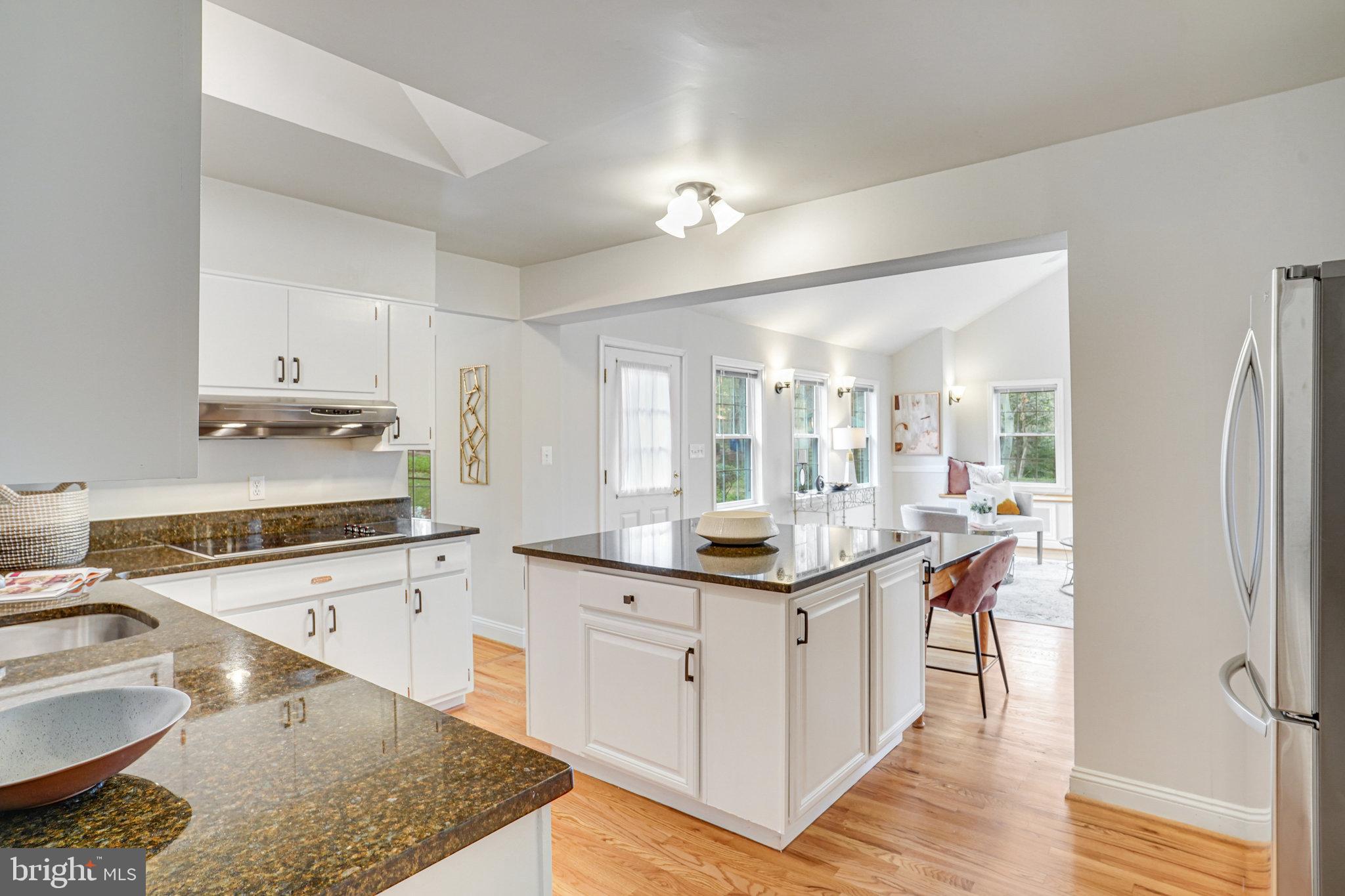 MANTUA - Residential