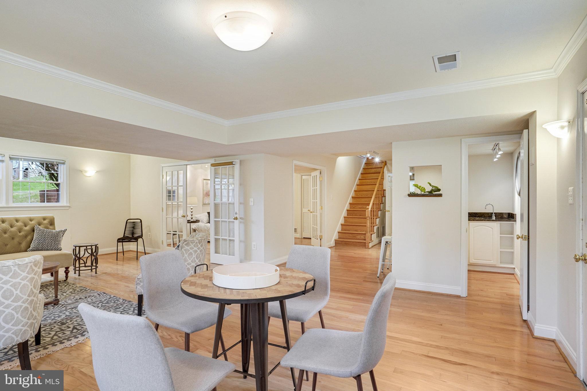 MANTUA - Residential