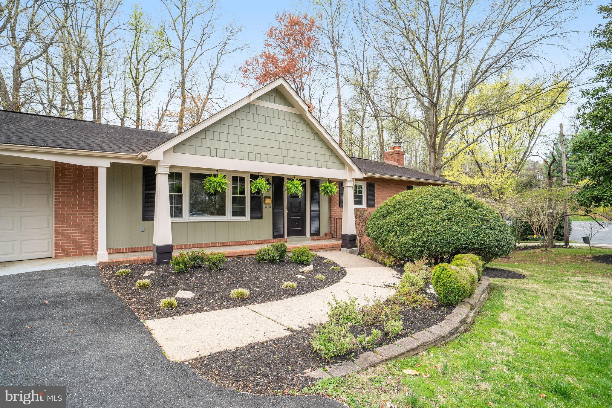 MANTUA - Residential