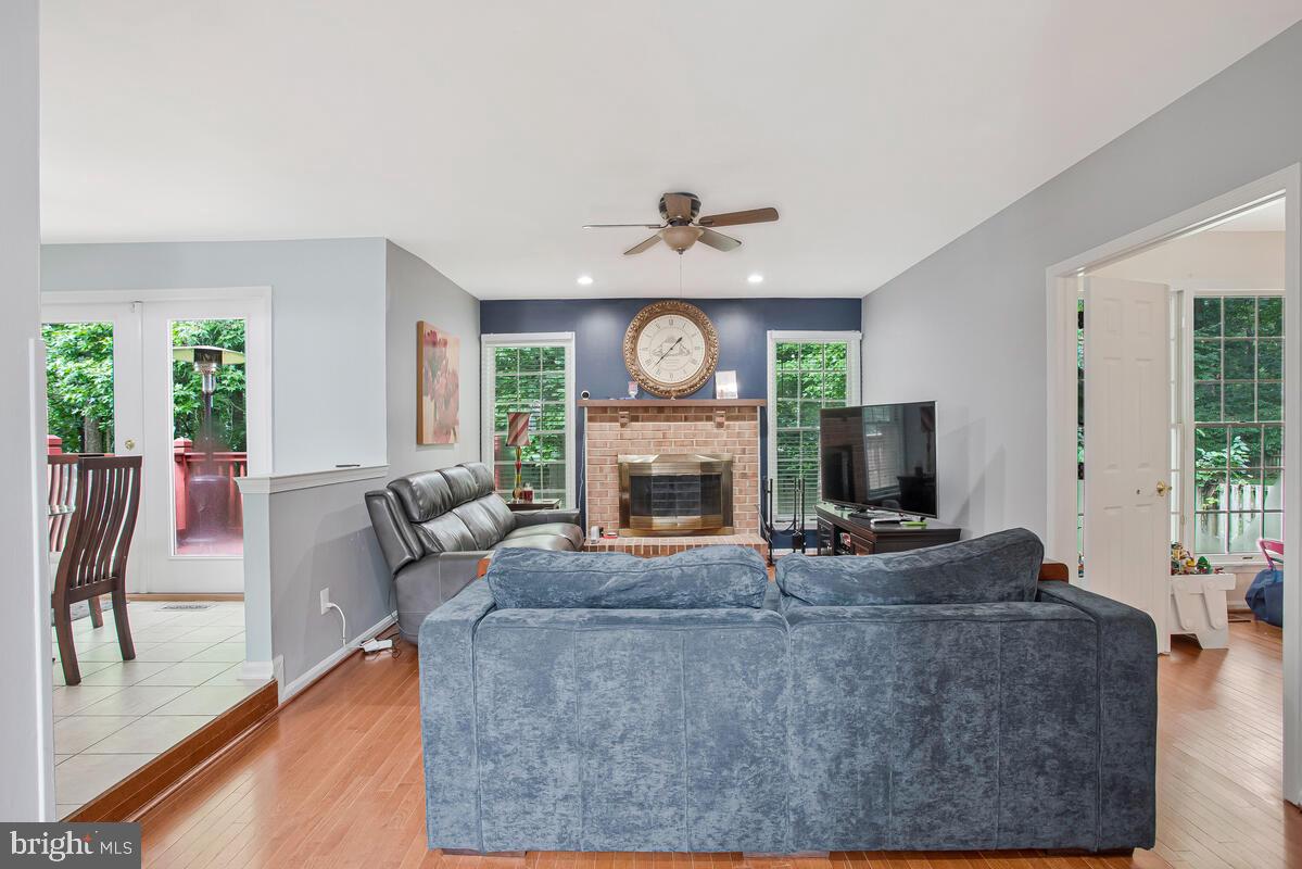 TALL OAKS CROSSING - Residential