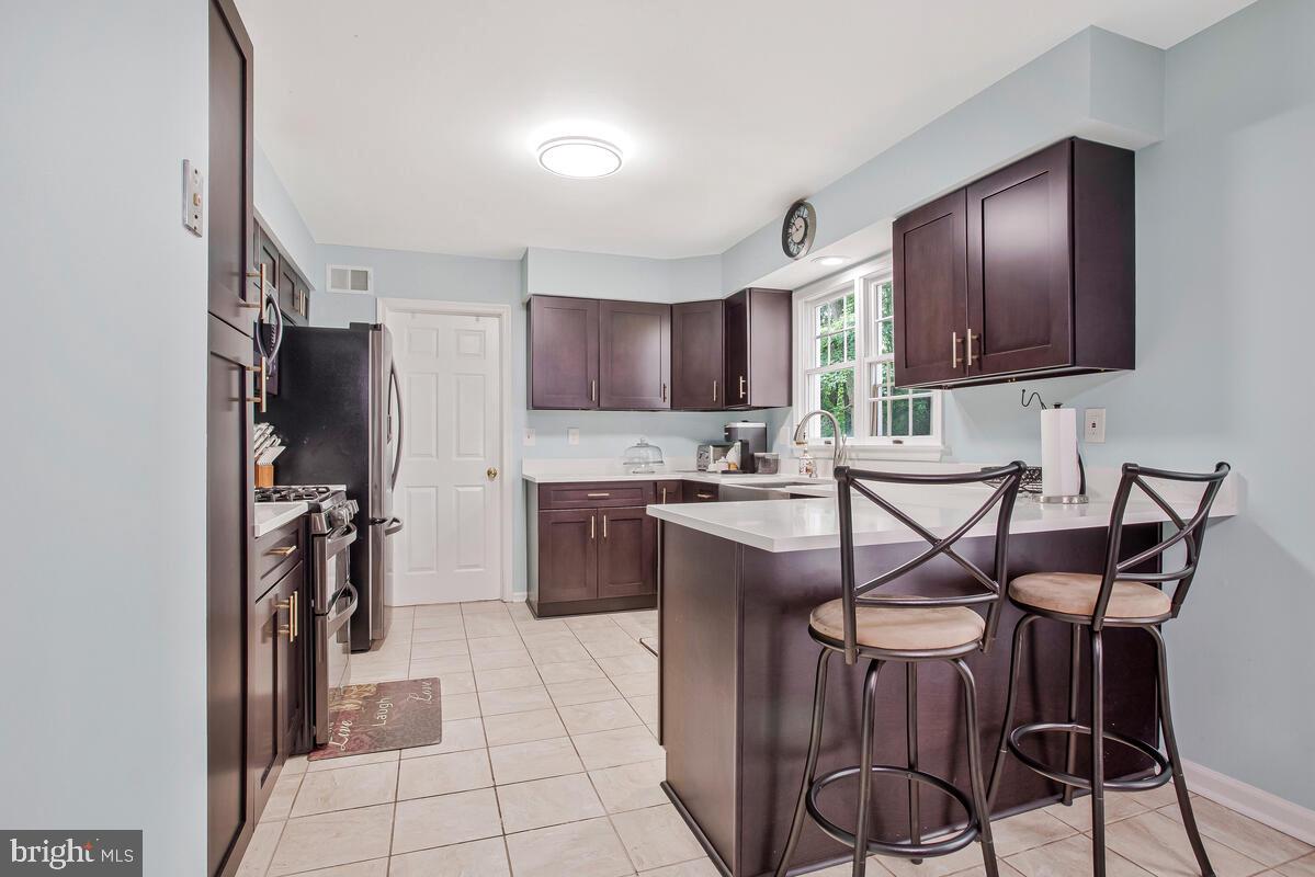 TALL OAKS CROSSING - Residential