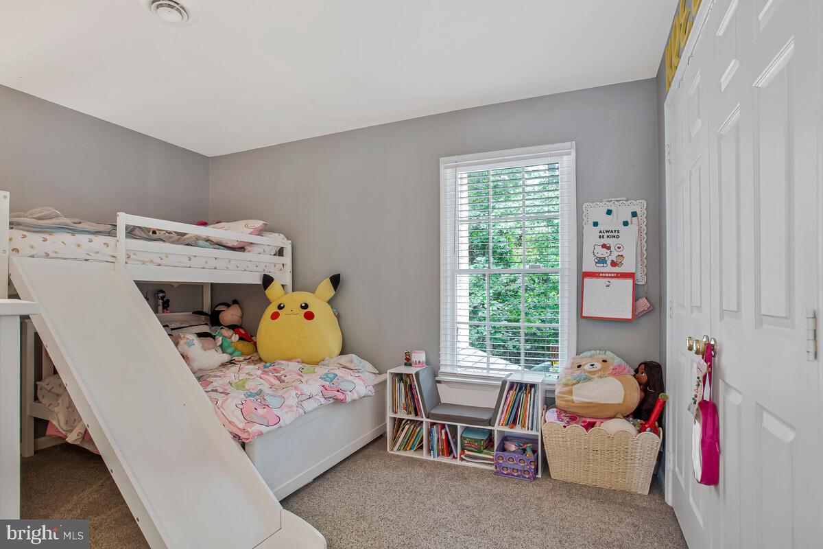 TALL OAKS CROSSING - Residential