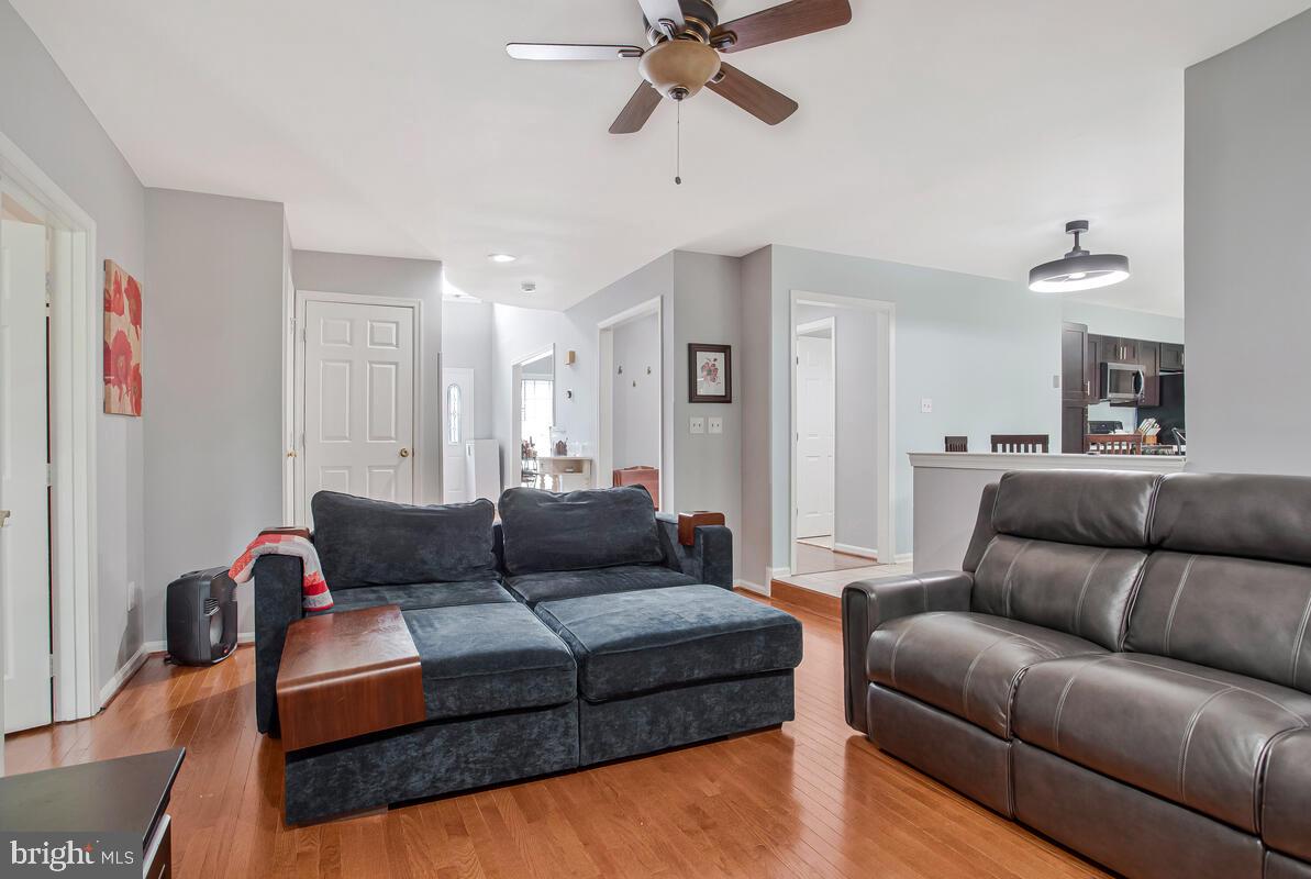 TALL OAKS CROSSING - Residential