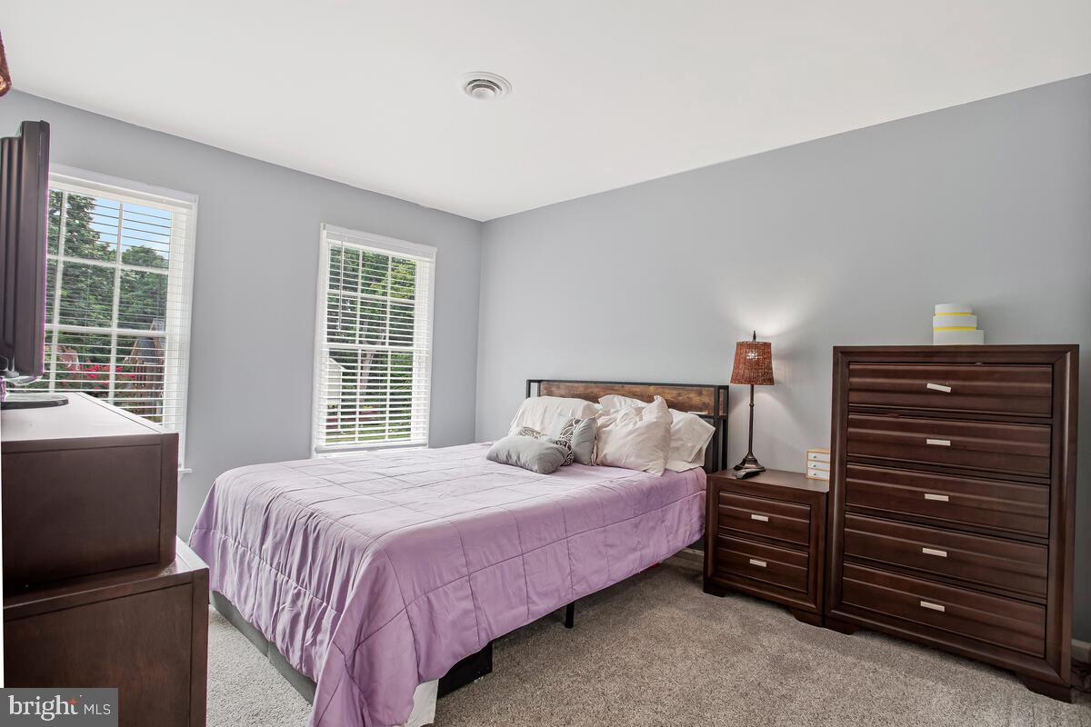 TALL OAKS CROSSING - Residential