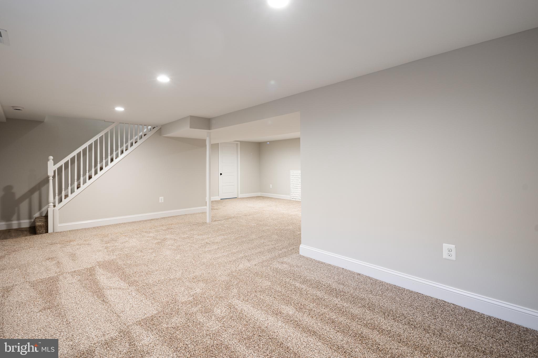 STONEYBROOK - Residential