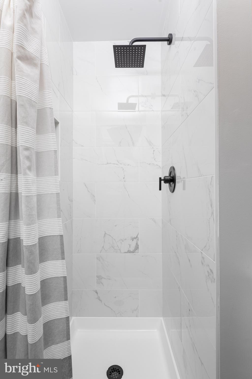 STONEYBROOK - Residential