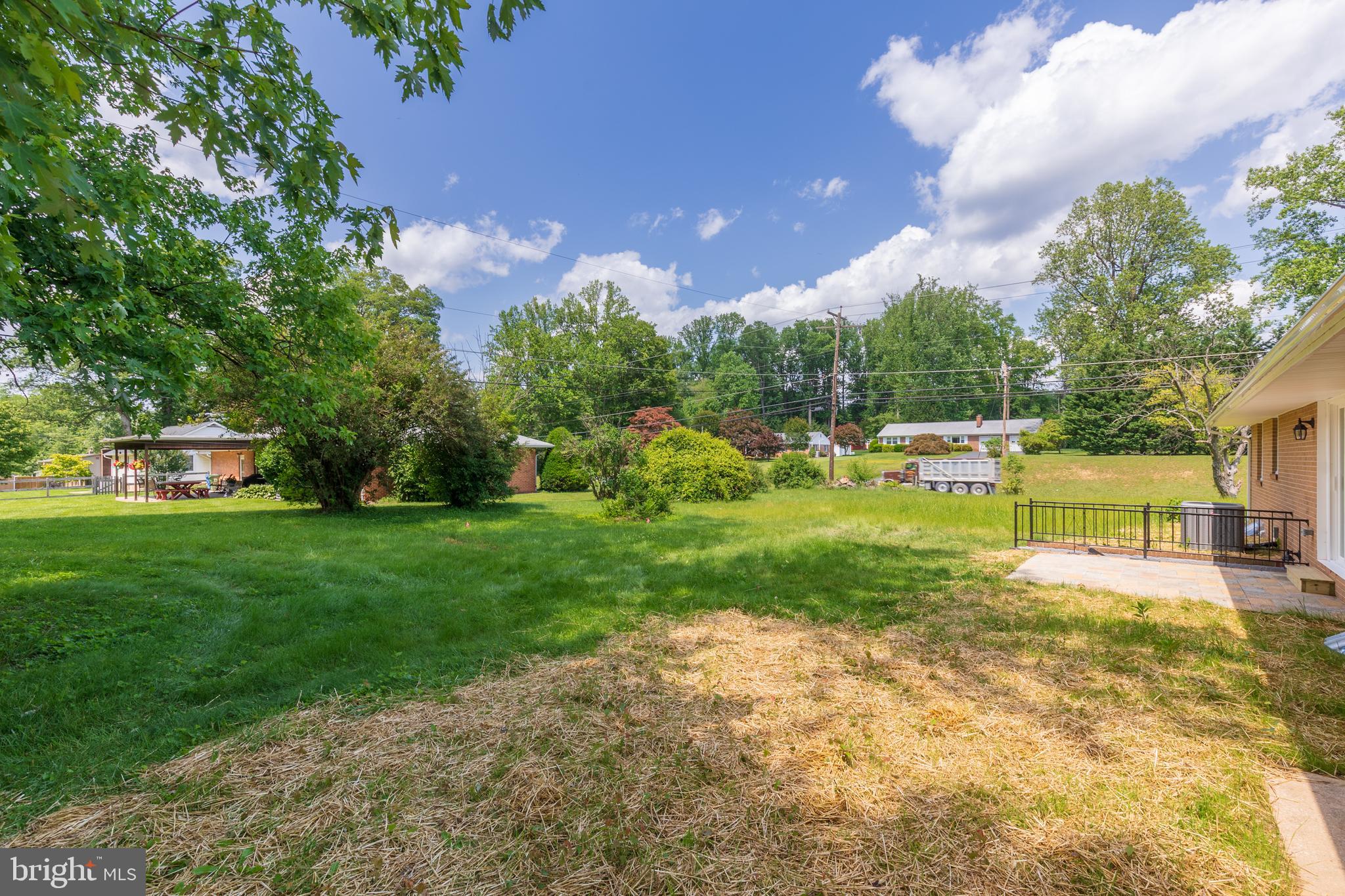 STONEYBROOK - Residential