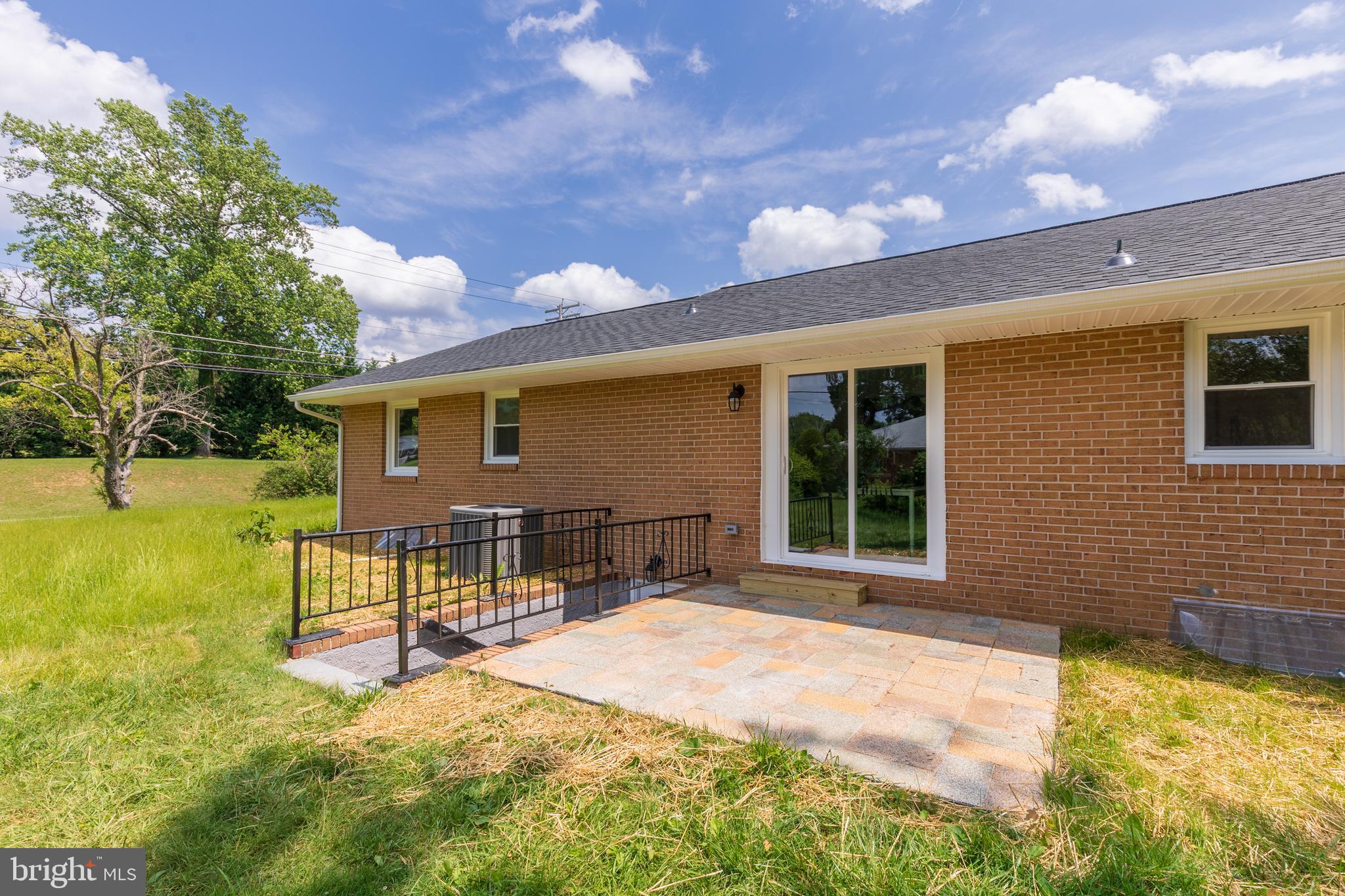 STONEYBROOK - Residential