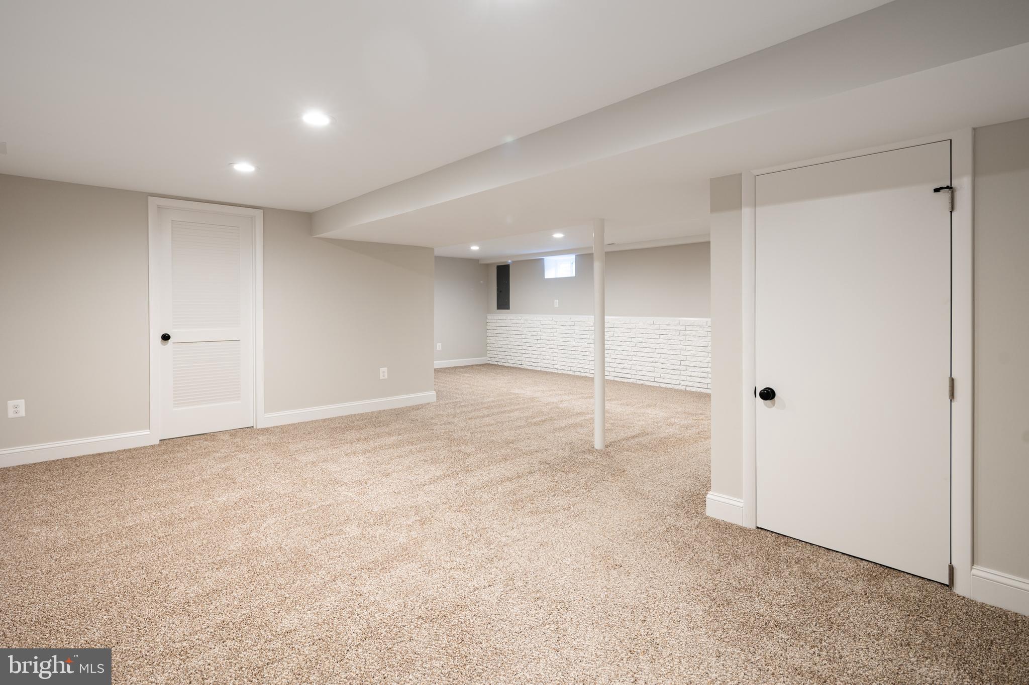 STONEYBROOK - Residential