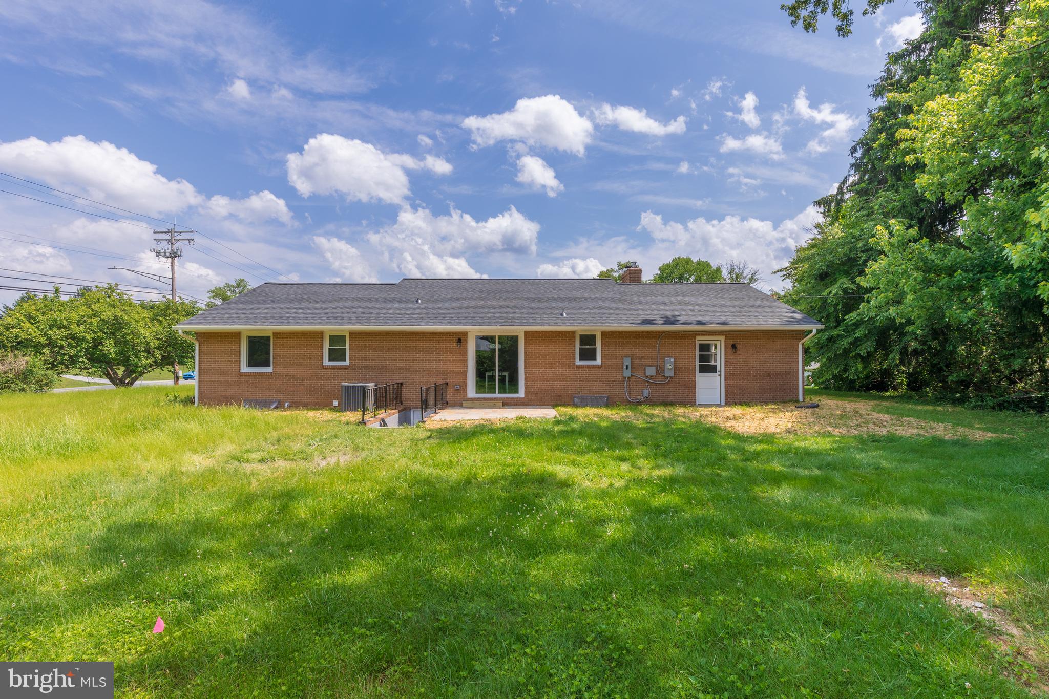 STONEYBROOK - Residential