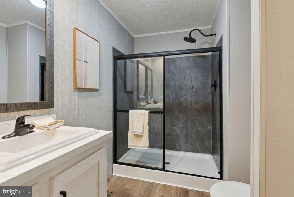 CHESTNUT POINT ESTATES & MARINA - Residential