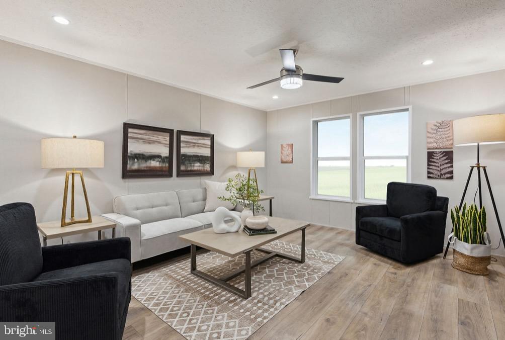 CHESTNUT POINT ESTATES & MARINA - Residential